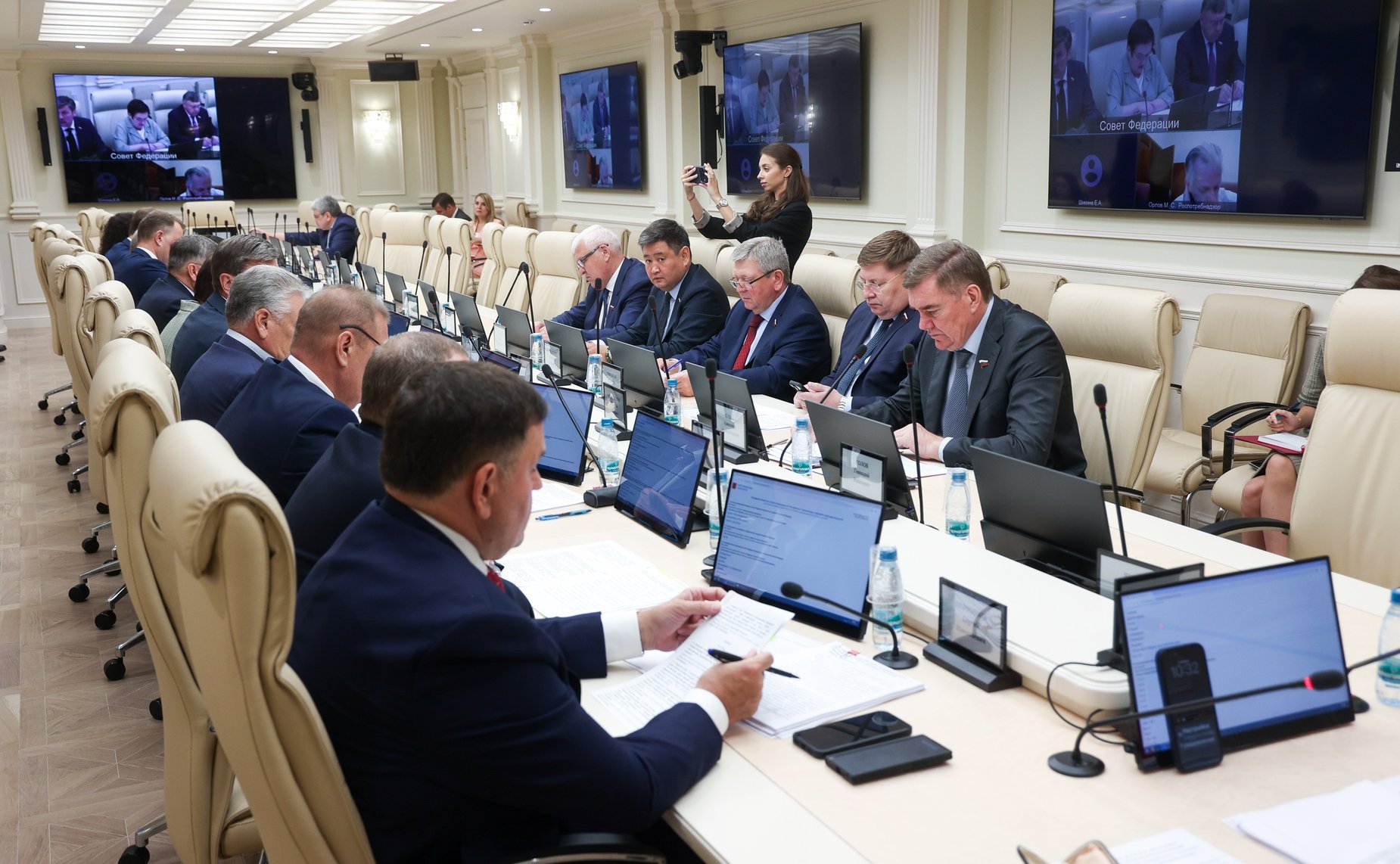 Заседание Комитета Совета Федерации по Регламенту и организации парламентской деятельности