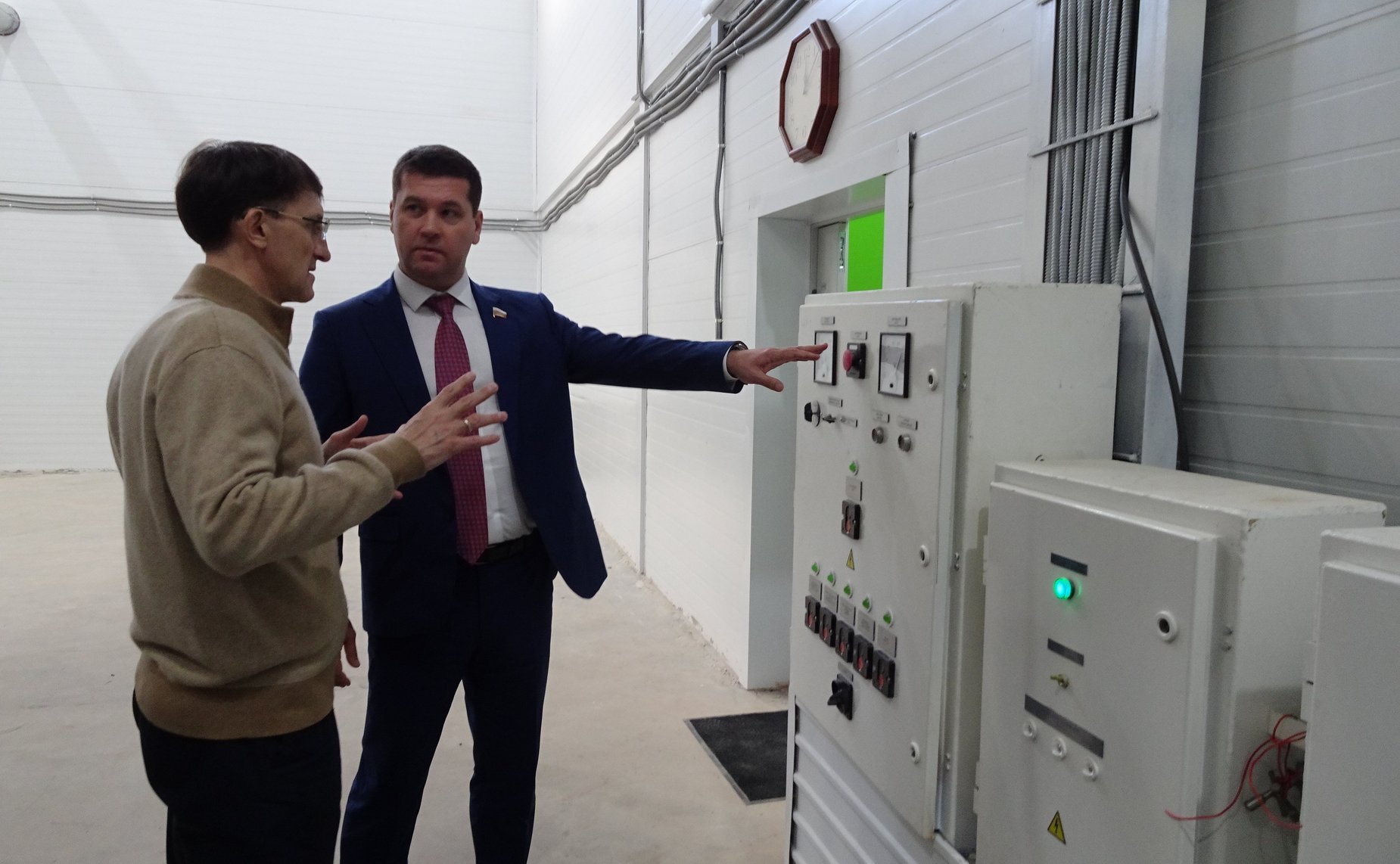 Андрей Чернышев в ходе работы в регионе принял участие в открытии мукомольного производства в селе Кузнецовка Братского района