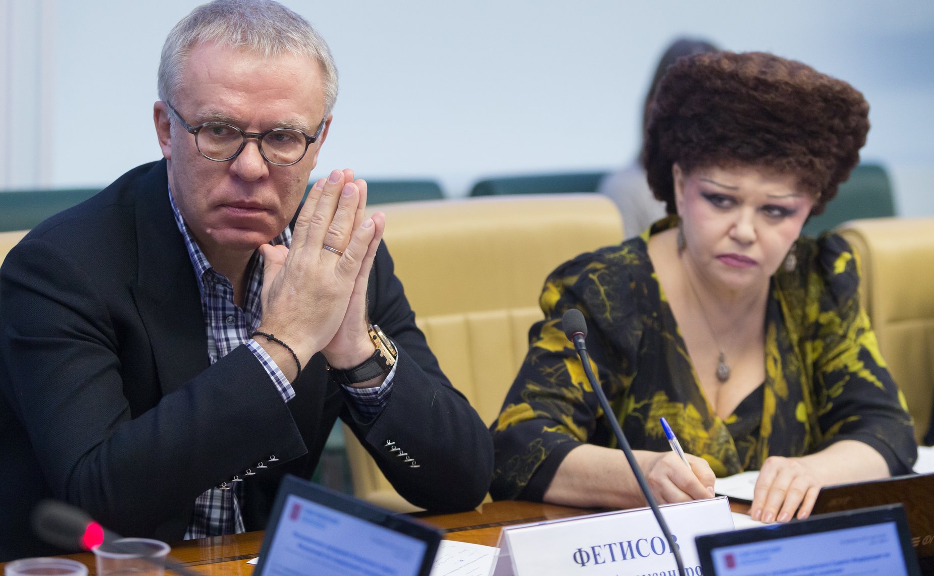 В. Фетисов и В. Петренко Заседание Комитета СФ по социальной политике