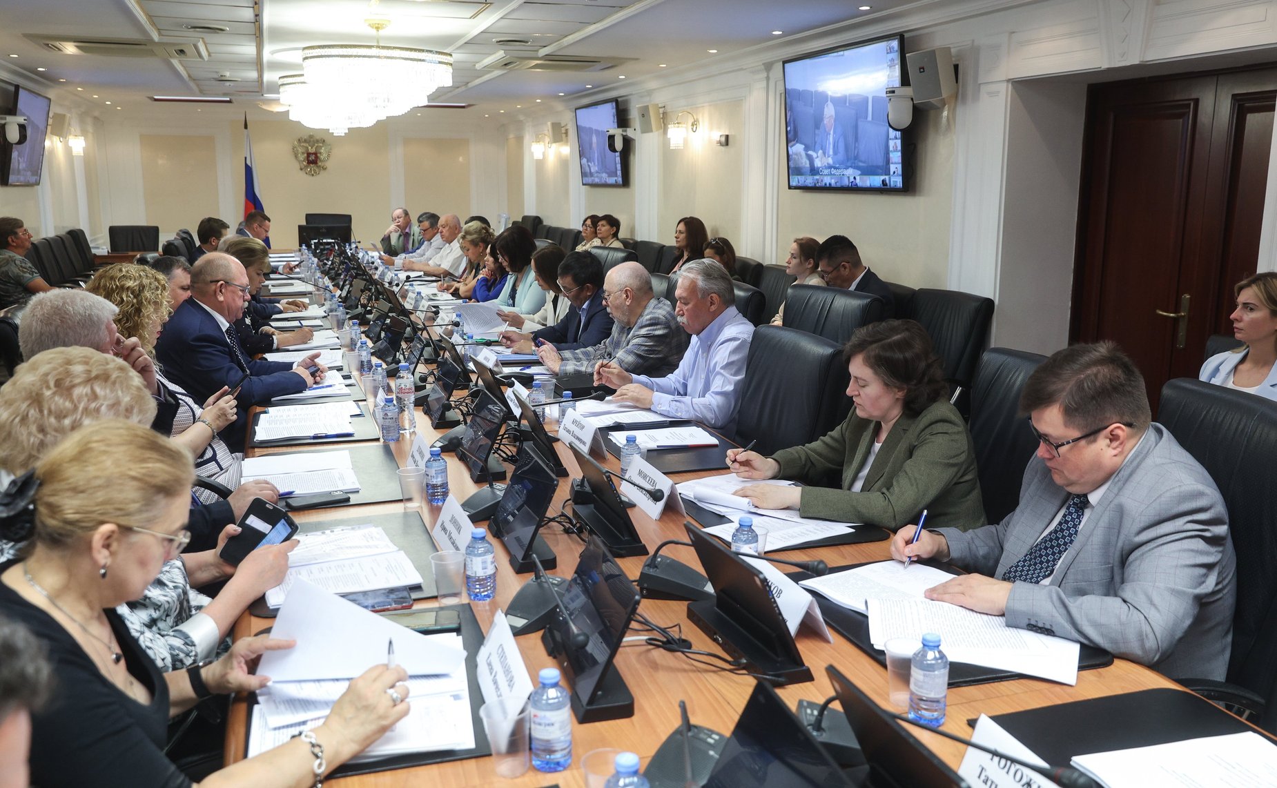 Круглый стол Комитета СФ по аграрно-продовольственной политике и природопользованию на тему «Развитие сельскохозяйственной кооперации в РФ: проблемы и перспективы»