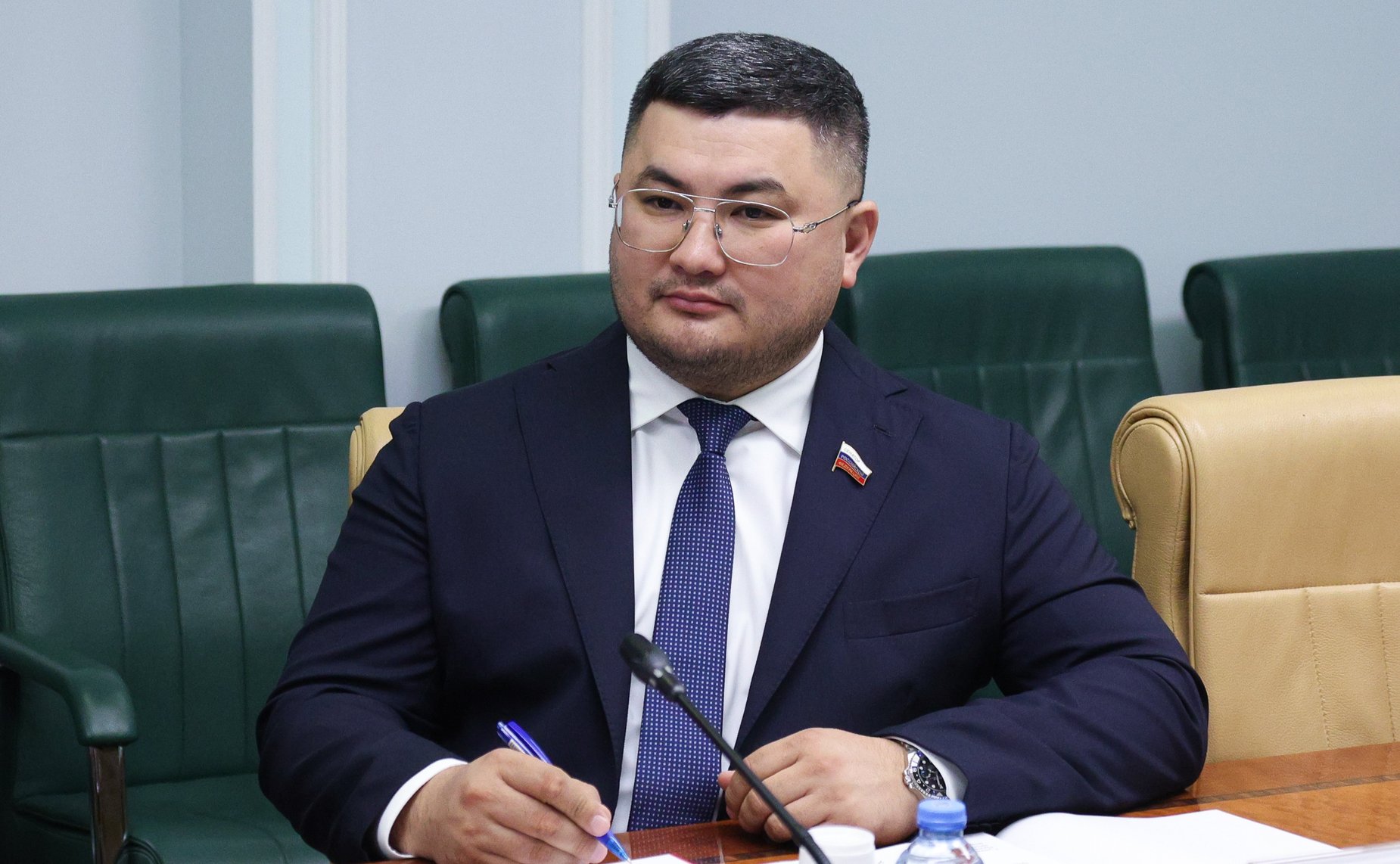 Борис Хачиров