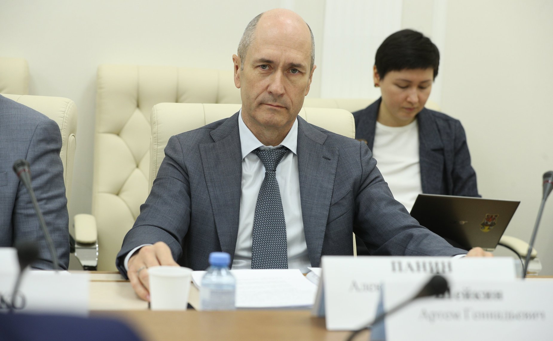 Совещание на тему «О ходе реализации первого этапа программы инвестиционных квот»