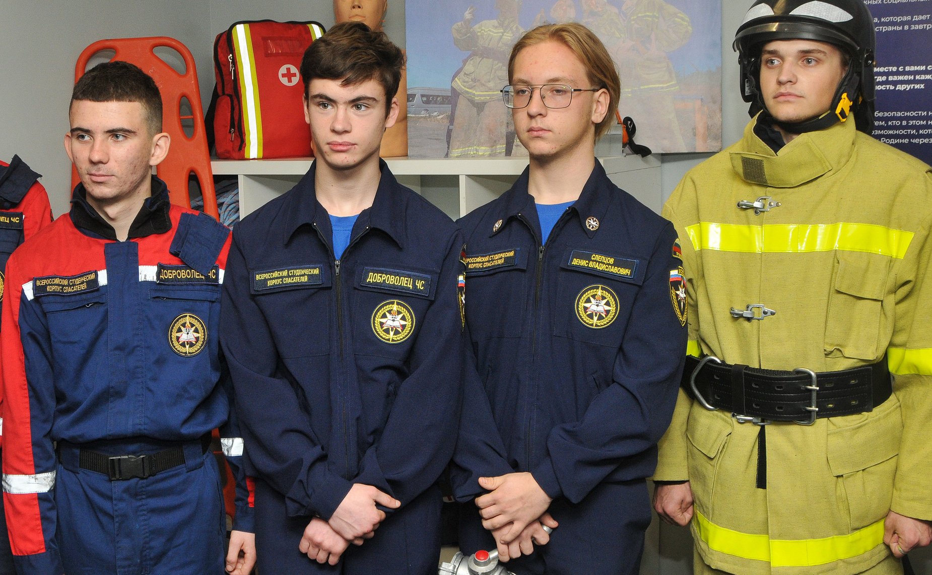 Первый заместитель Председателя СФ Владимир Якушев и глава Донецкой Народной Республики Денис Пушилин открыли в ДНР музей «Поле битвы: Мариуполь»