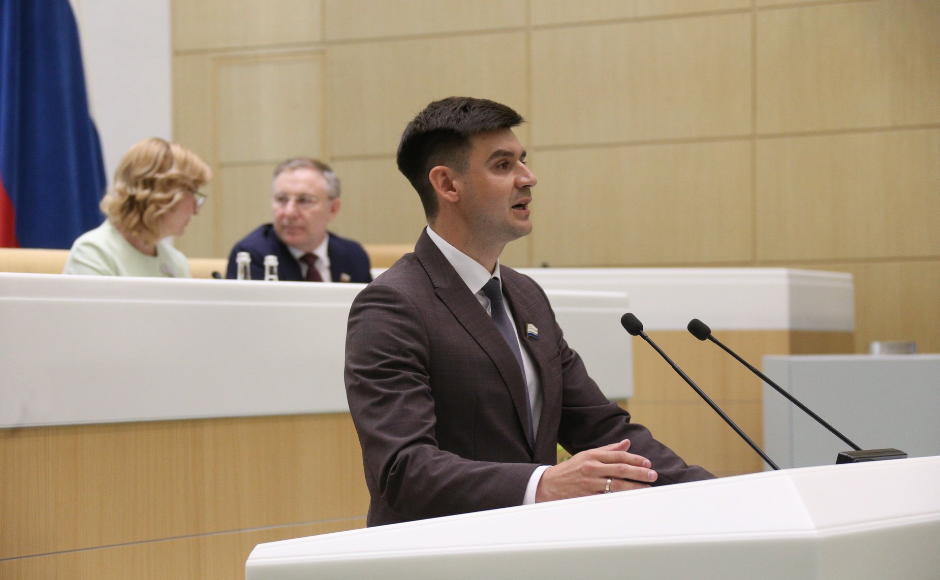 Пленарное заседание Форума молодых парламентариев: «Молодежь XXI века: сберегая наследие, развивая сотрудничество, приближая будущее»