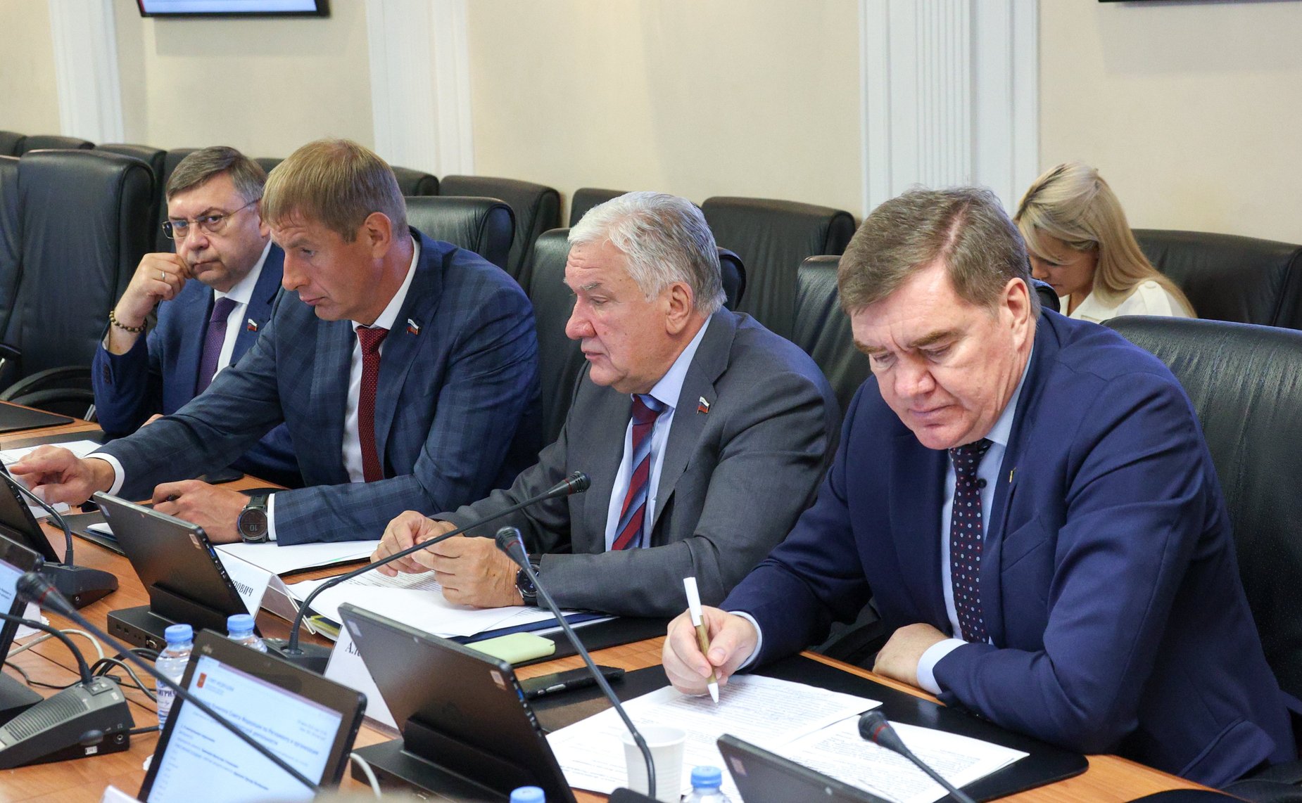 Заседание Комитета Совета Федерации по Регламенту и организации парламентской деятельности