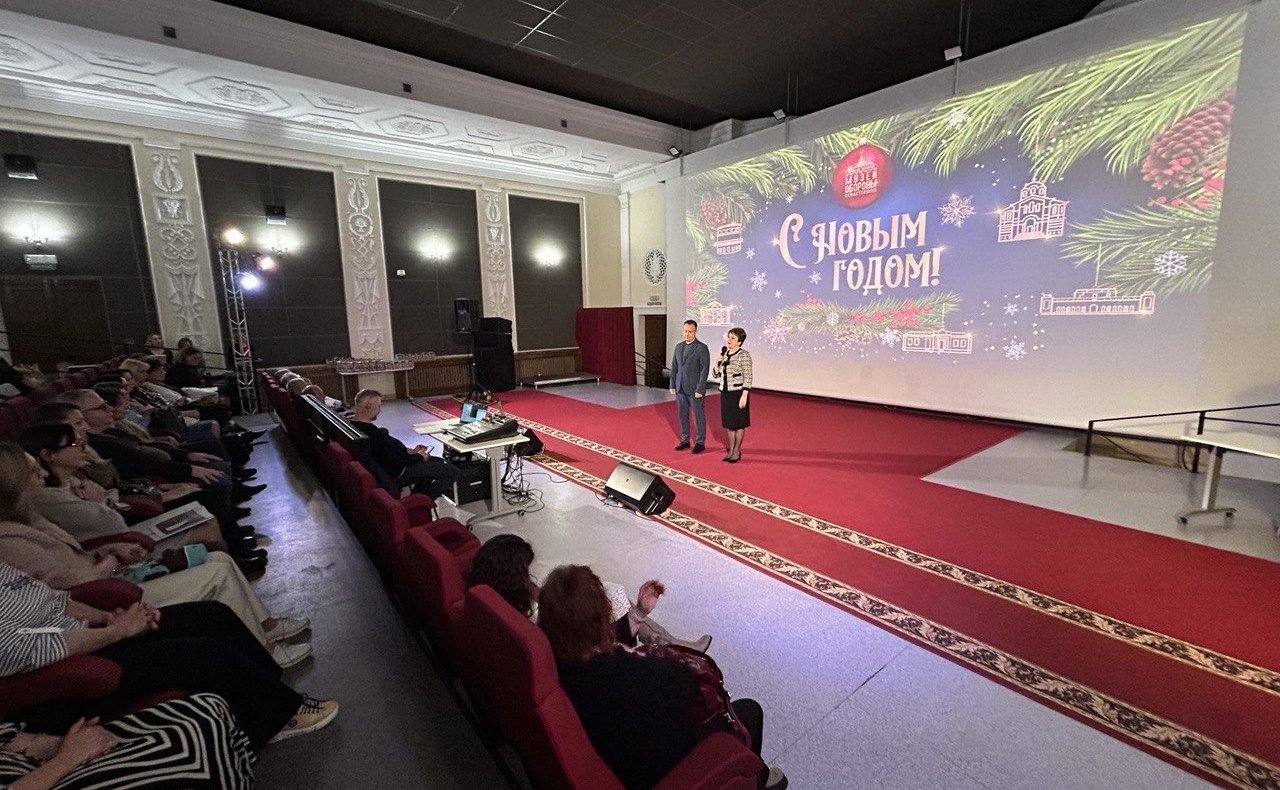 Екатерина Алтабаева вручила Почётную грамоту Совета Федерации Музею-заповеднику героической обороны и освобождения Севастополя