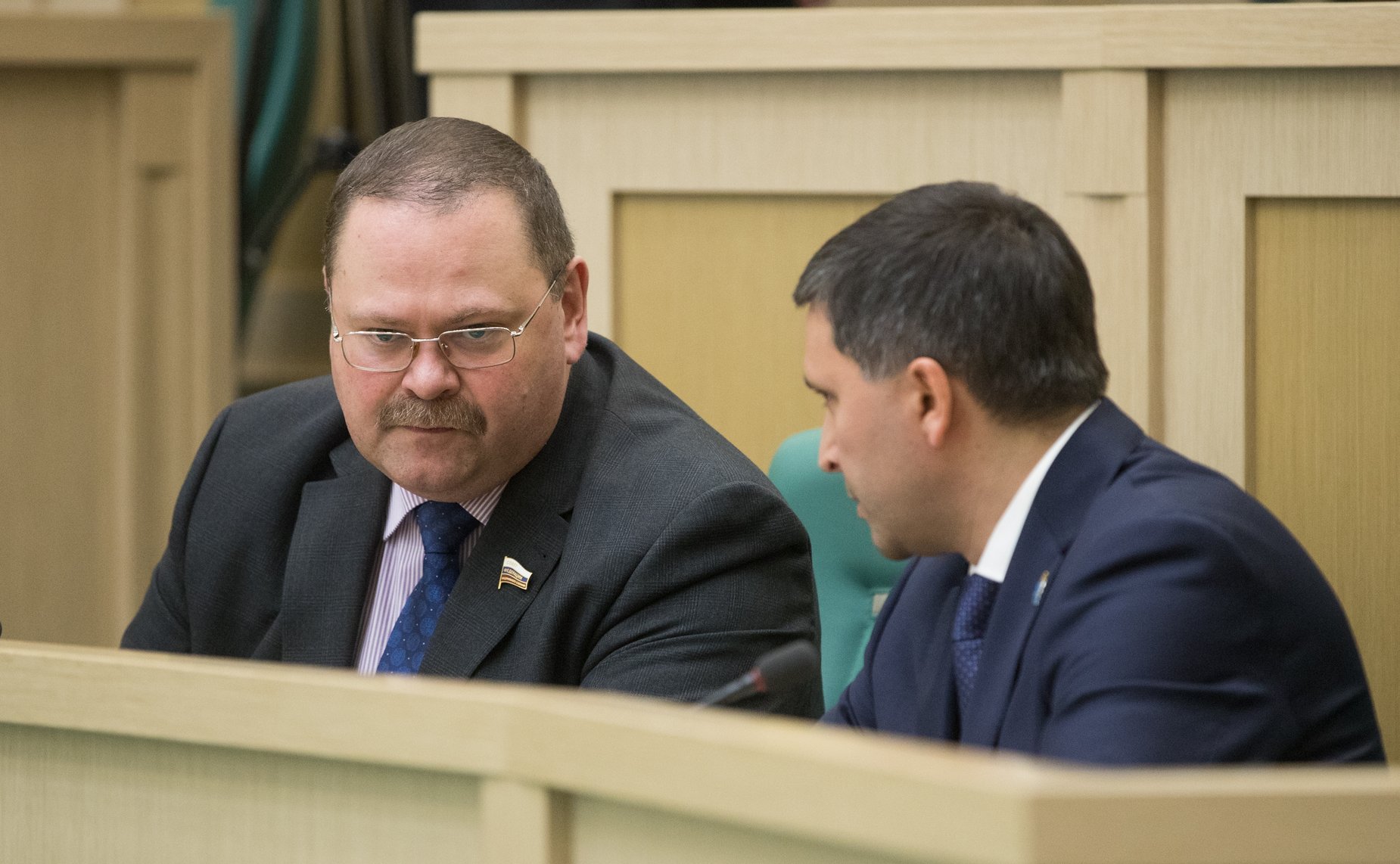 О. Мельниченко и Д. Кобылкин