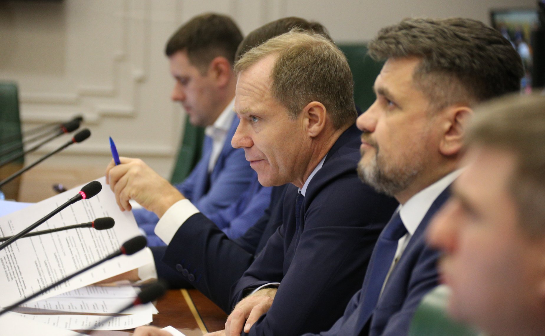 Круглый стол Комитета СФ по экономической политике на тему «Совершенствование системы стандартизации и сертификации в целях создания условий для импортозамещения продукции, ввозимой и выпускаемой в обращение на территории в РФ»