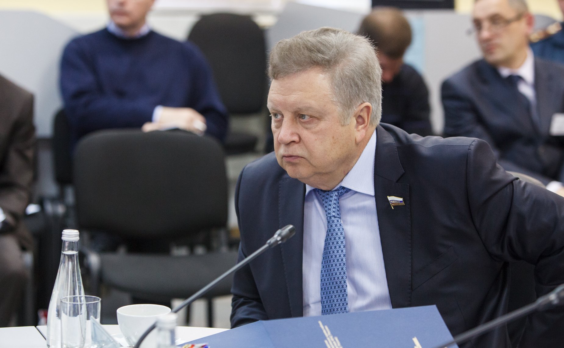 Заседание Комитета по обороне и безопасности на базе Всероссийского центра мониторинга и прогнозирования чрезвычайных ситуаций Серебренников