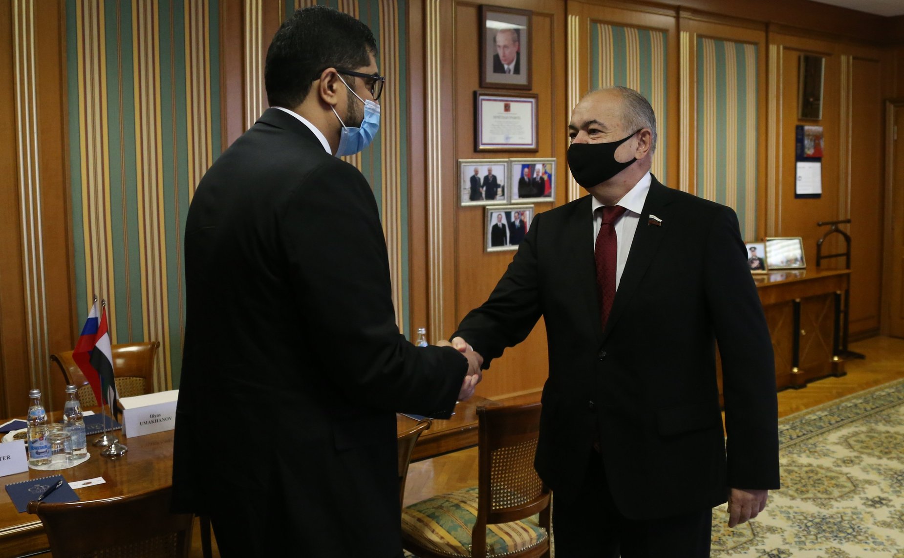 Встреча И. Умаханова с Чрезвычайным и Полномочным Послом Объединенных Арабских Эмиратов в РФ Мухаммедом Аль-Джабером