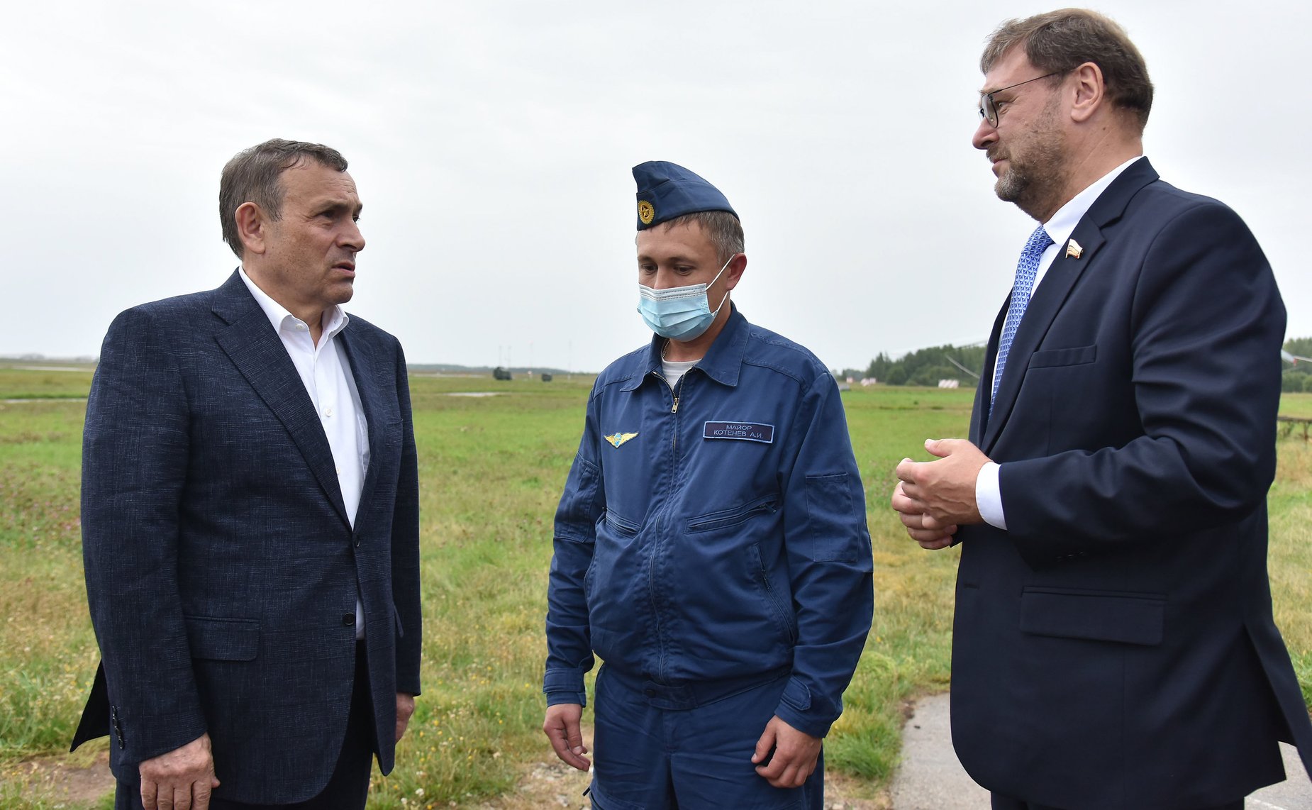 Константин Косачев в рамках рабочей поездки в регион, совместно с Главой Республики Марий Эл Александром Евстифеевым на вертолете совершил облет территории, пострадавшей от лесных пожаров