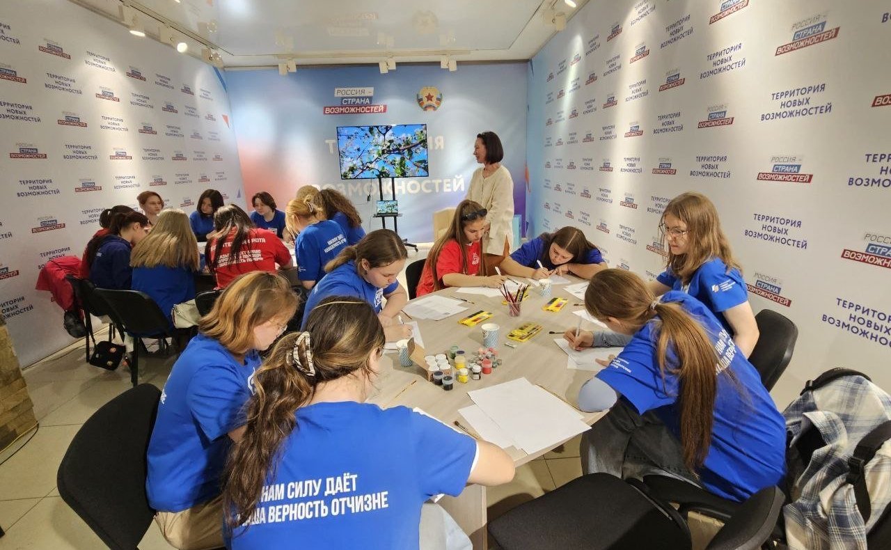 Ольга Бас приняла участие в мероприятиях в ЛНР, приуроченных к Международному дню защиты женского здоровья