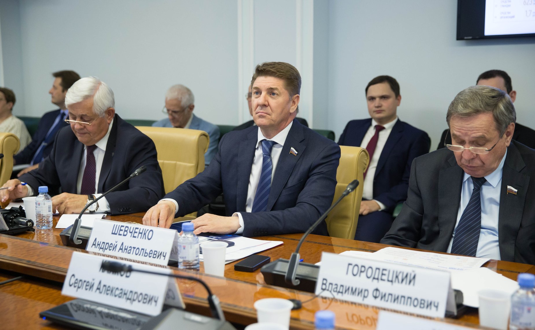 «Круглый стол» на тему «О ходе реализации проекта «Формирование комфортной городской среды»