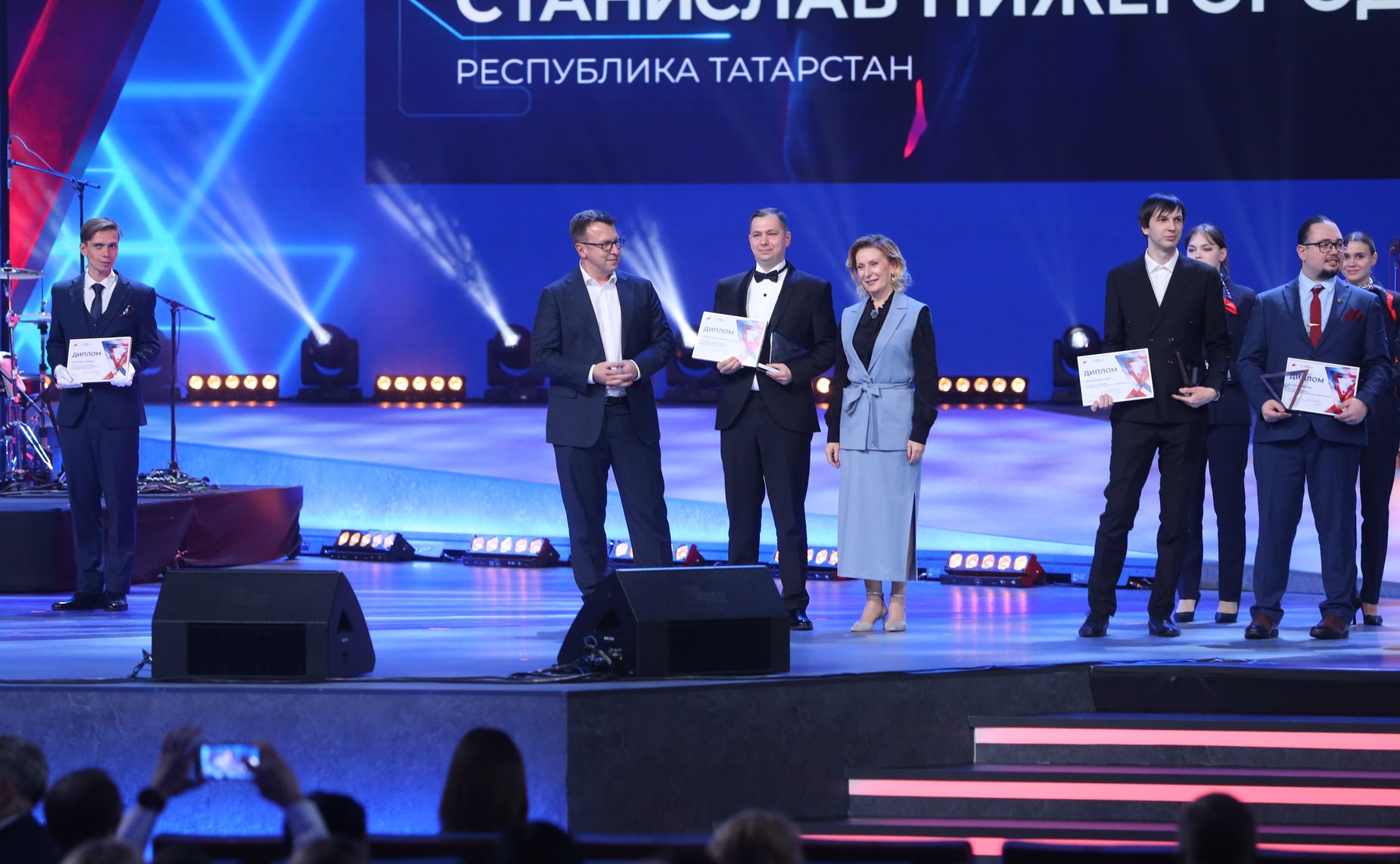 Заместитель Председателя Совета Федерации Инна Святенко приняла участие в торжественной церемонии награждения победителей и призеров в рамках итогового мероприятия Всероссийского конкурса профессионального мастерства «Лучший по профессии»