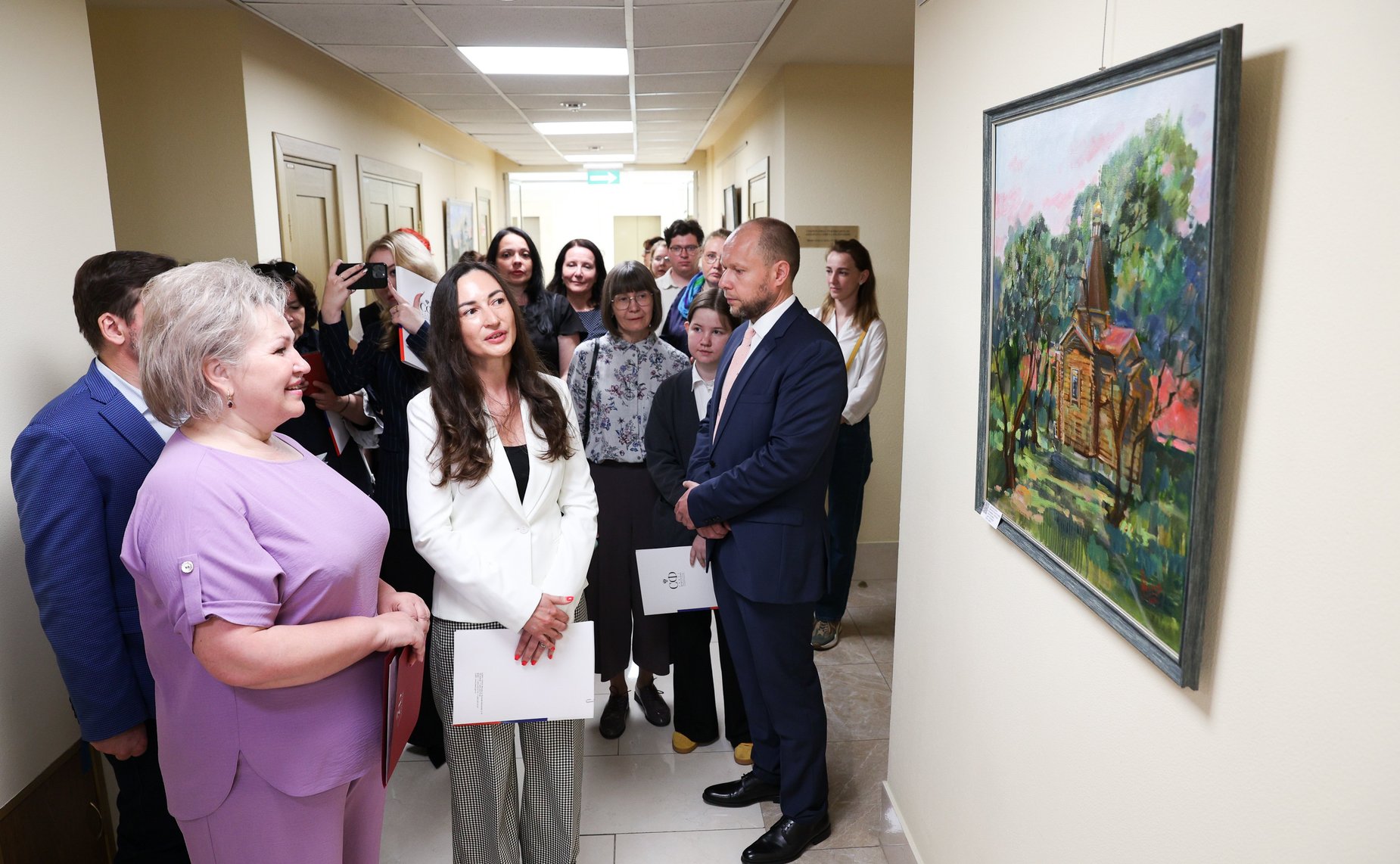 Презентация выставки работ наставников победителей Всероссийского художественного конкурса «Жизнь деленная на граммы»