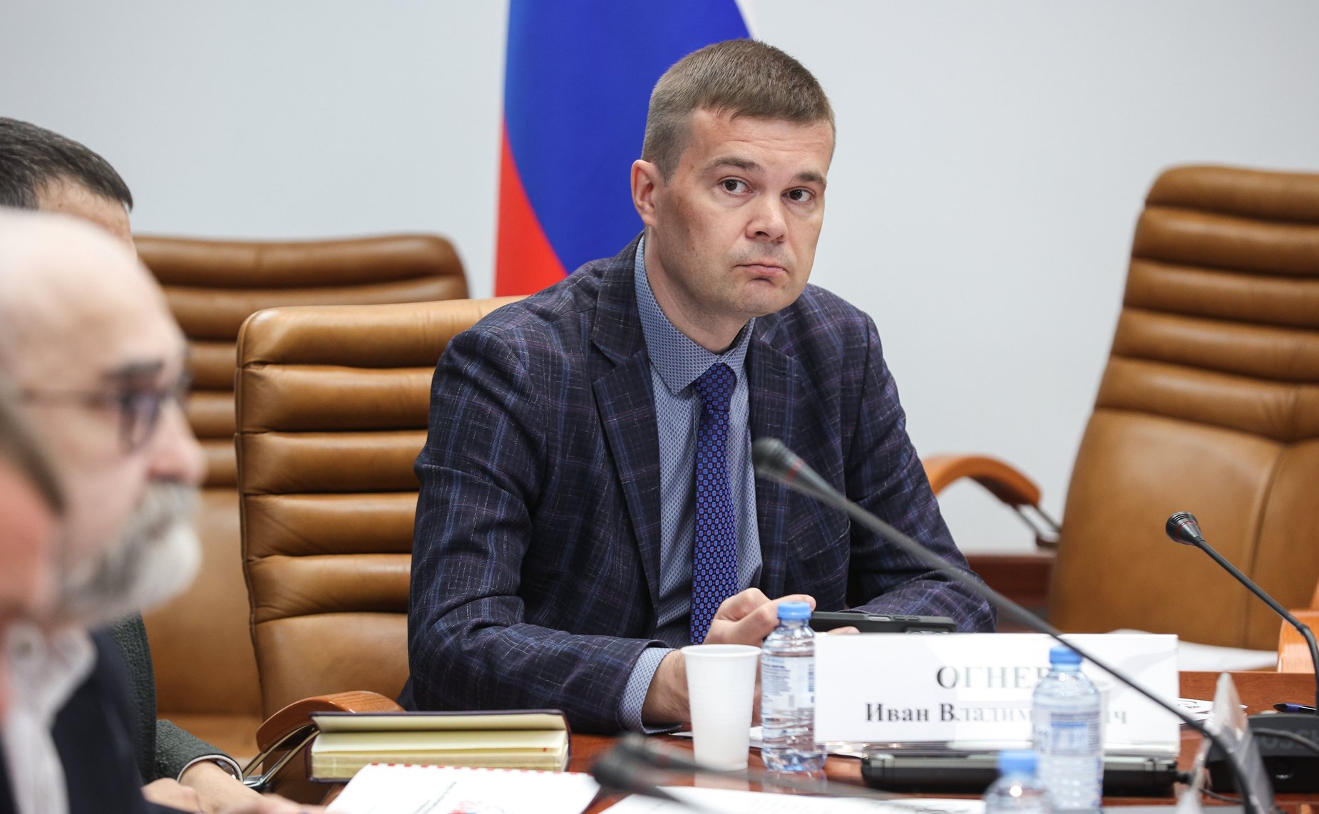 Круглый стол Комитета СФ по социальной политике, посвященный социальной реабилитации, социальной и трудовой реинтеграции лиц, осуществлявших незаконное потребление наркотических средств, психотропных веществ