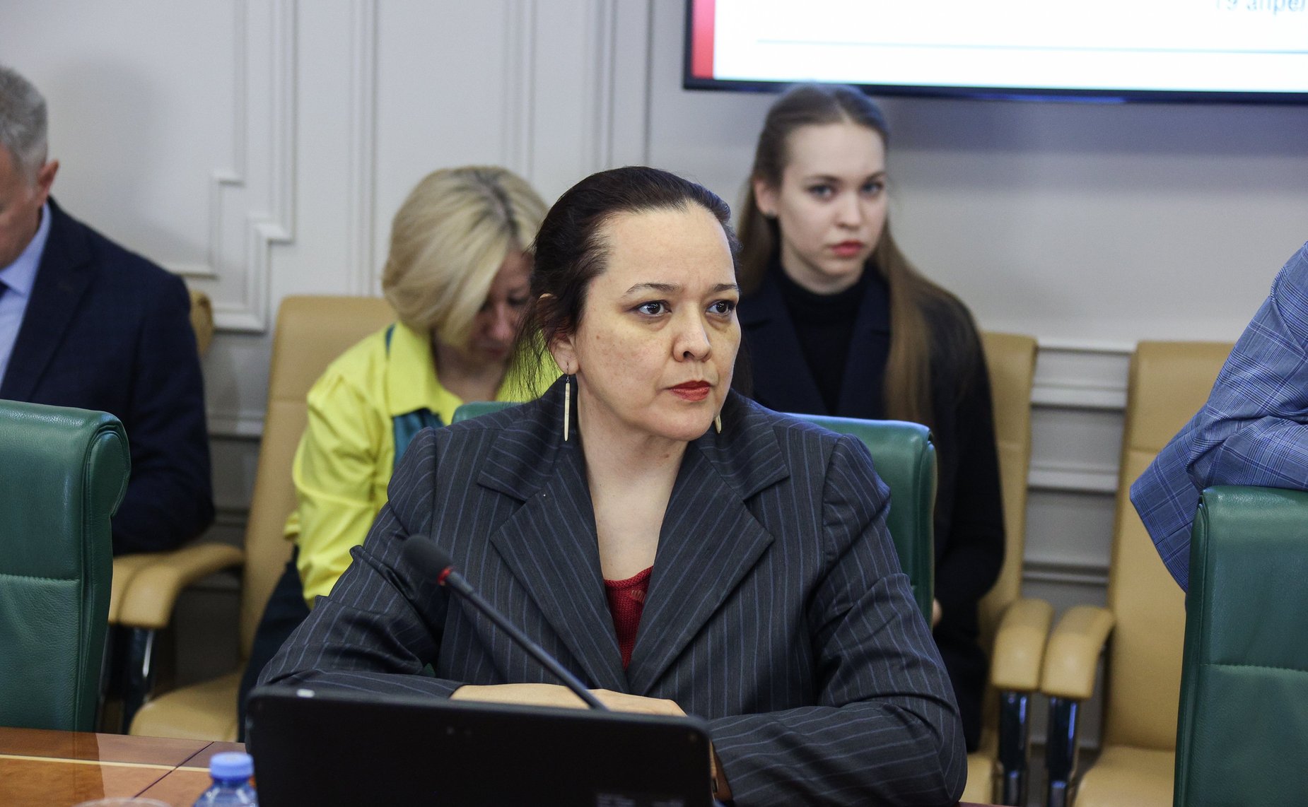 Совещание Комитета СФ по международным делам