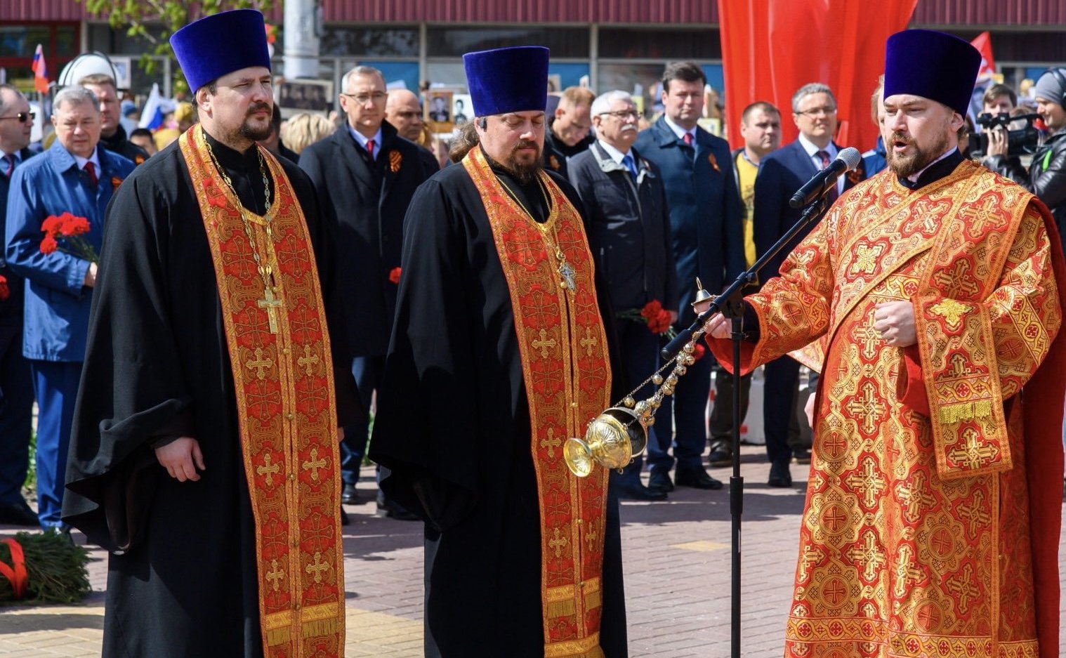 Митрополит Калужский и Боровский Владыка Климент совершил литию по воинам, погибшим в годы Великой Отечественной войны