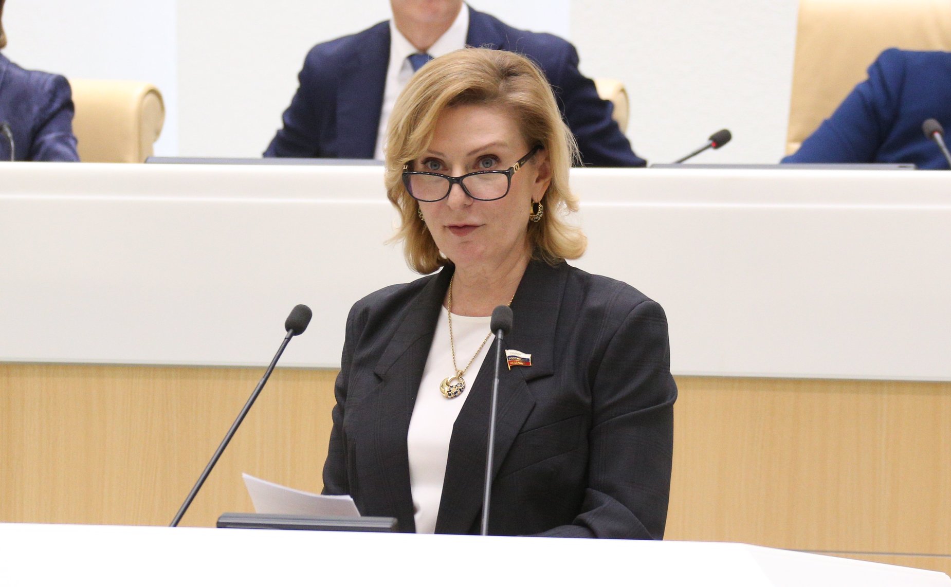 Инна Святенко