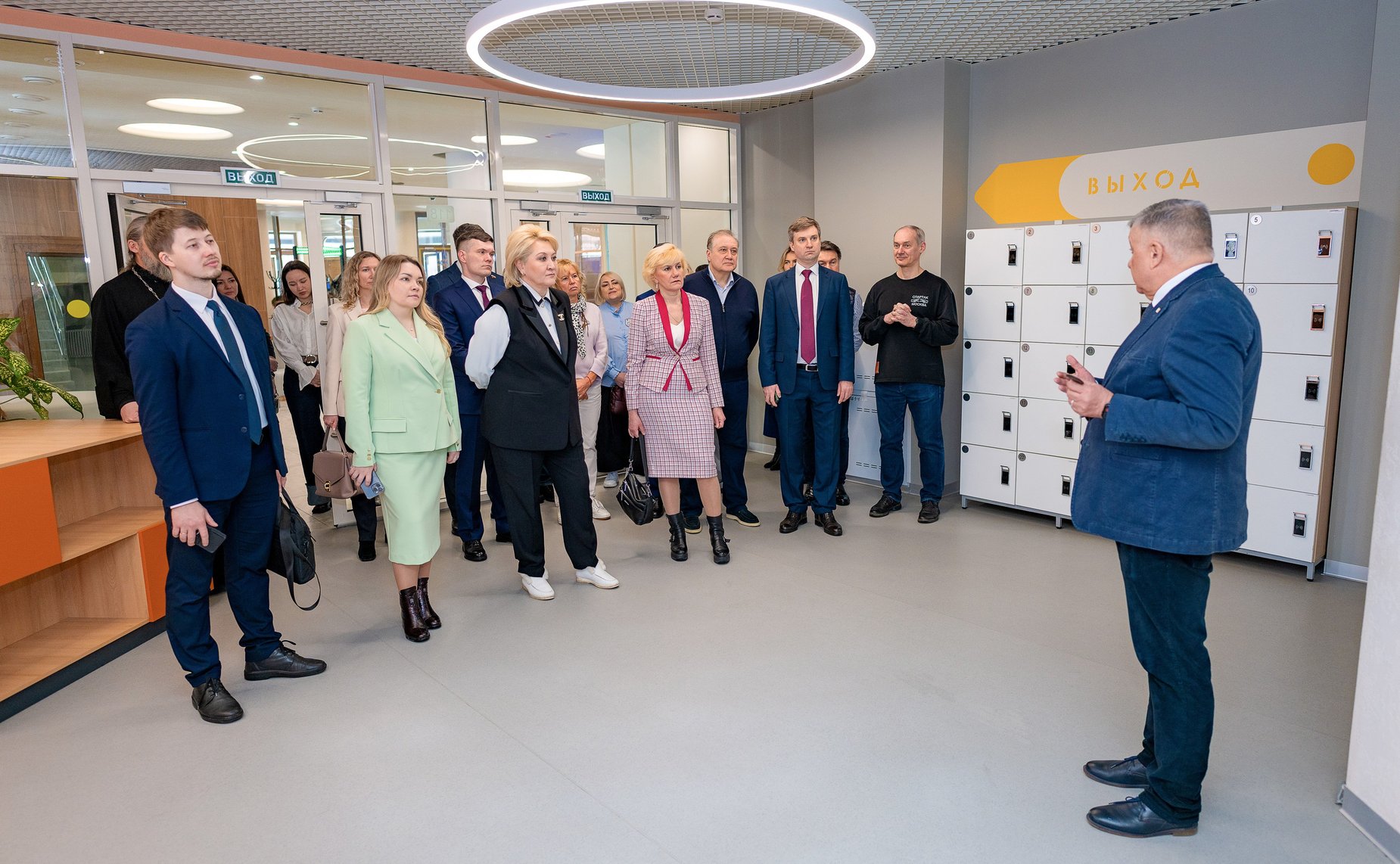 В рамках программы мероприятий Экспертного совета участники посетили школу №1