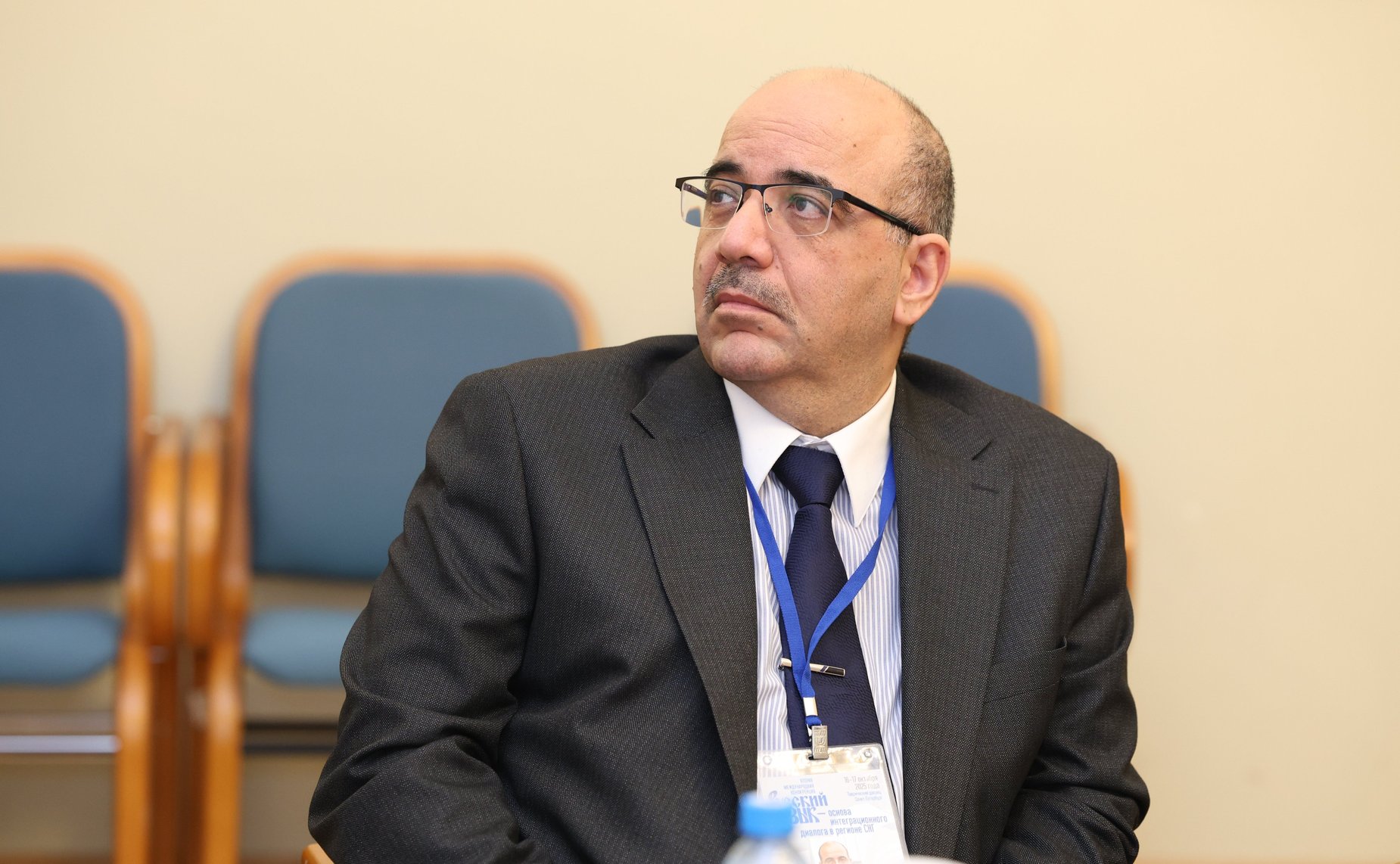 Заседание круглого стола на тему «Образовательные мосты: университеты и языковые центры как важный фактор продвижения русского языка за рубежом»