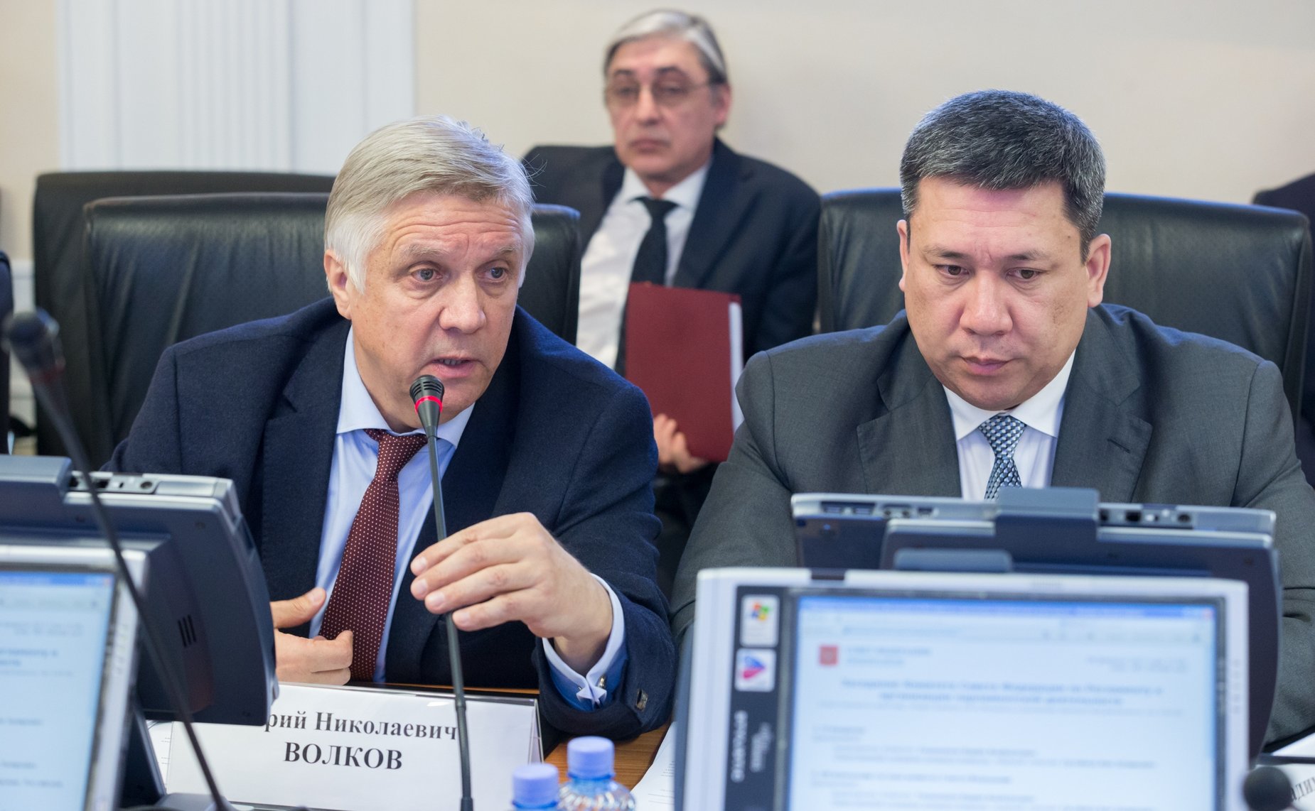 Ю. Волков и В. Полетаев