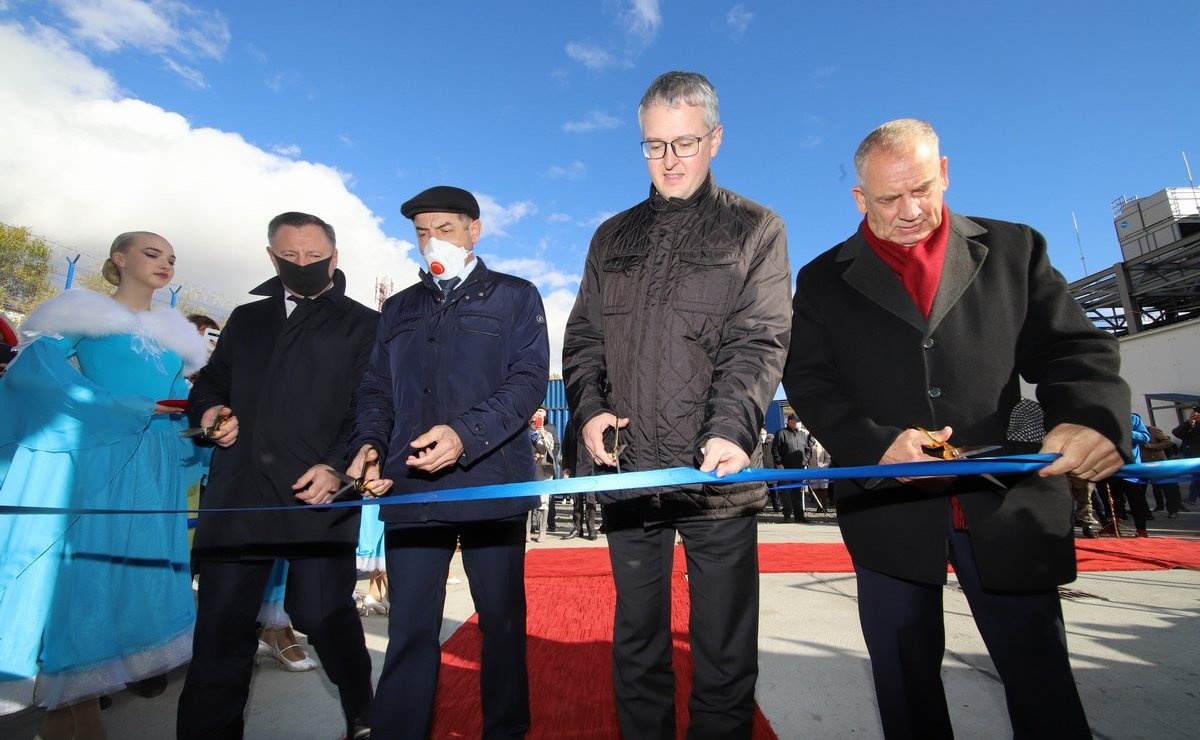 Сергей Митин принял участие в открытии новой фабрики береговой обработки рыбы на Камчатке