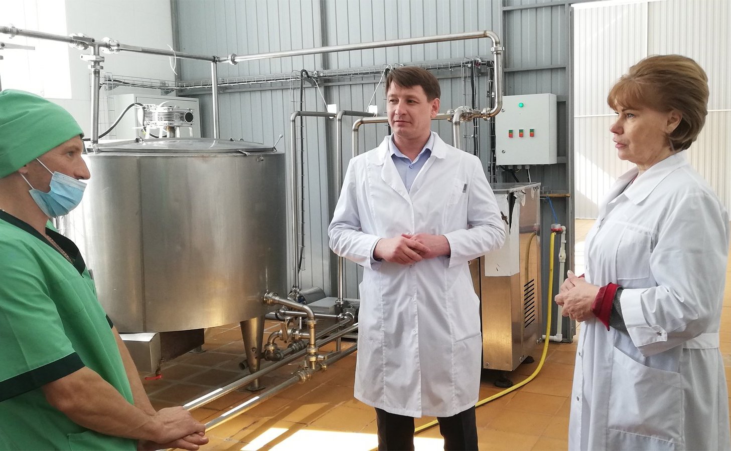 Татьяна Гигель в ходе рабочей командировки по региону встретилась с коллективом Чойского молочного завода