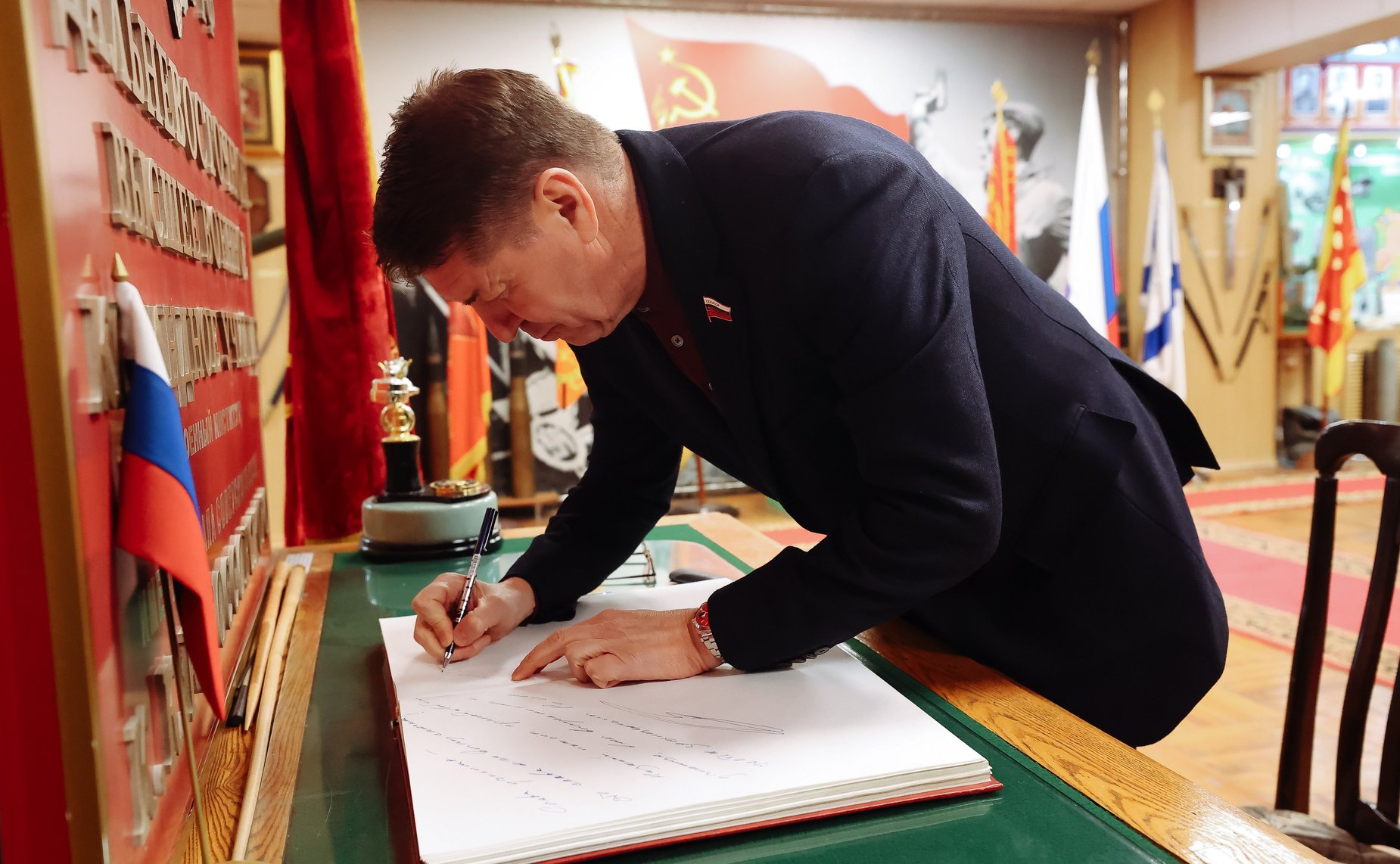 Сенаторы Российской Федерации посетили Дальневосточное гвардейское высшее общевойсковое командное училище ордена Жукова им. Маршала Советского союза К.К. Рокоссовского и музей училища