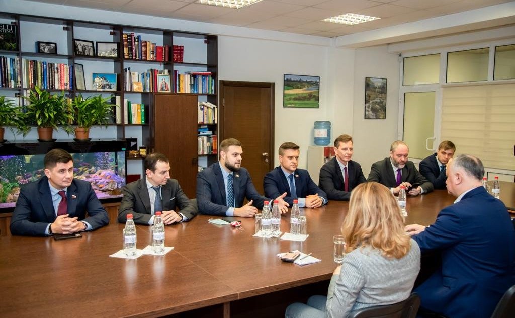 Встречи сенаторов РФ с лидерами ряда фракций Парламента Республики Молдова