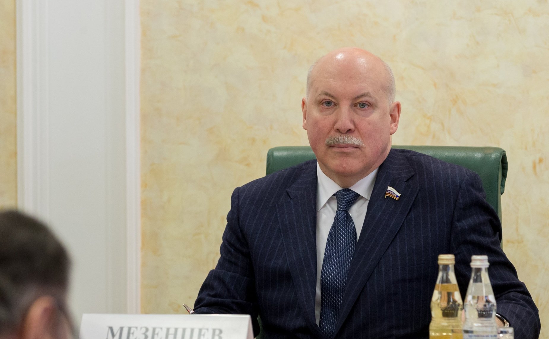 Д. Мезенцев