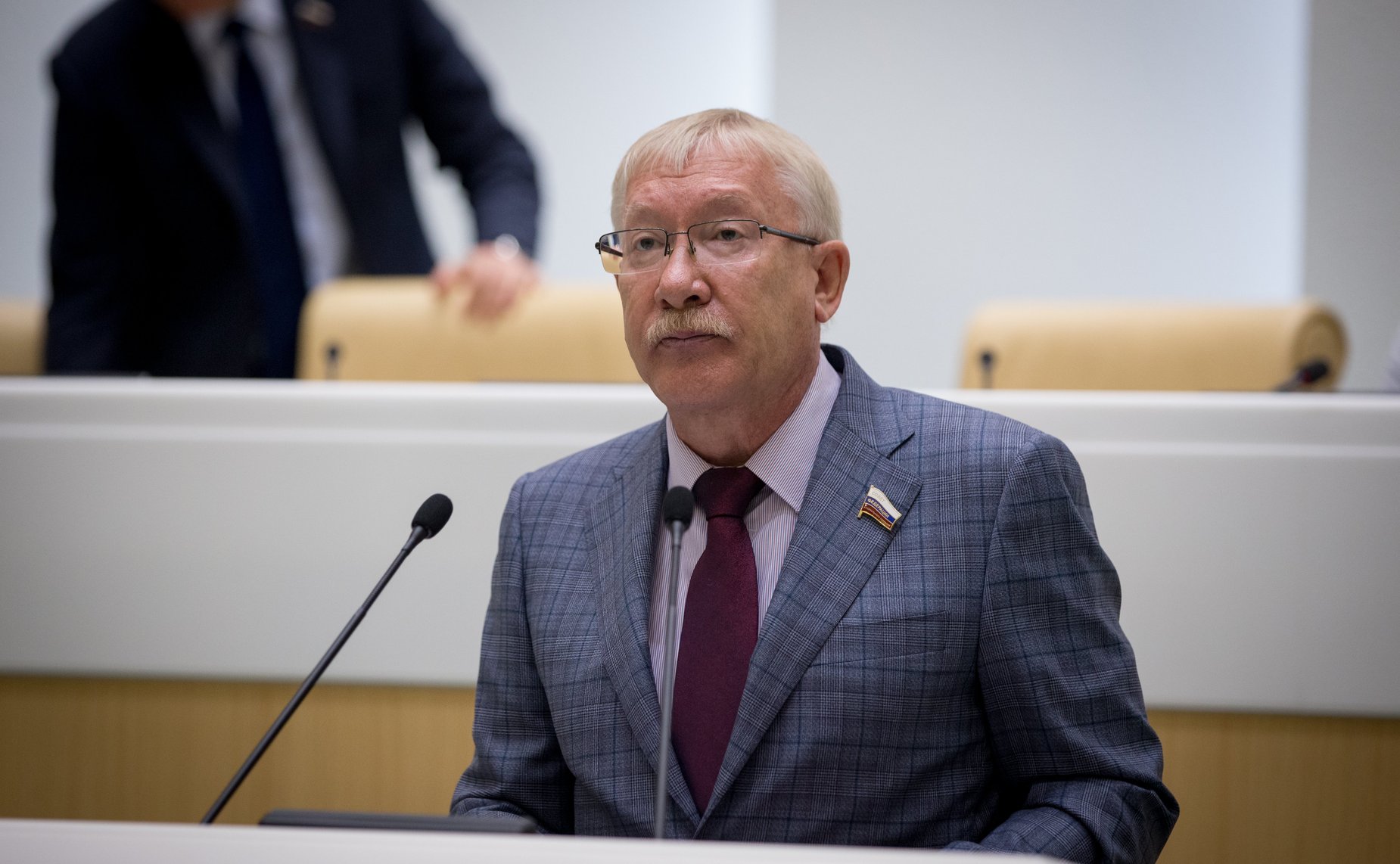 Олег Морозов