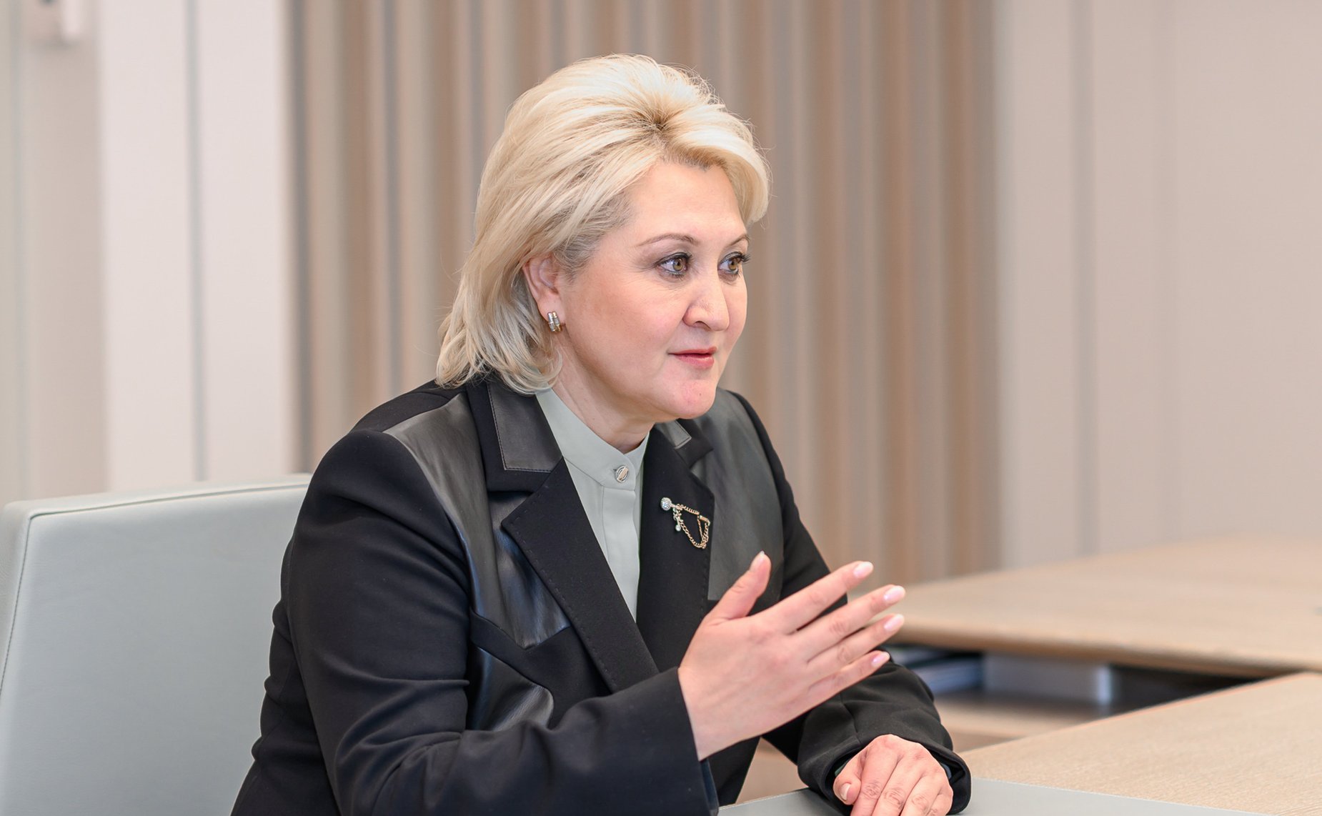 Встреча председателя Комитета Совета Федерации по науке, образованию и культуре Лилии Гумеровой с губернатором ЯНАО Дмитрием Артюховым