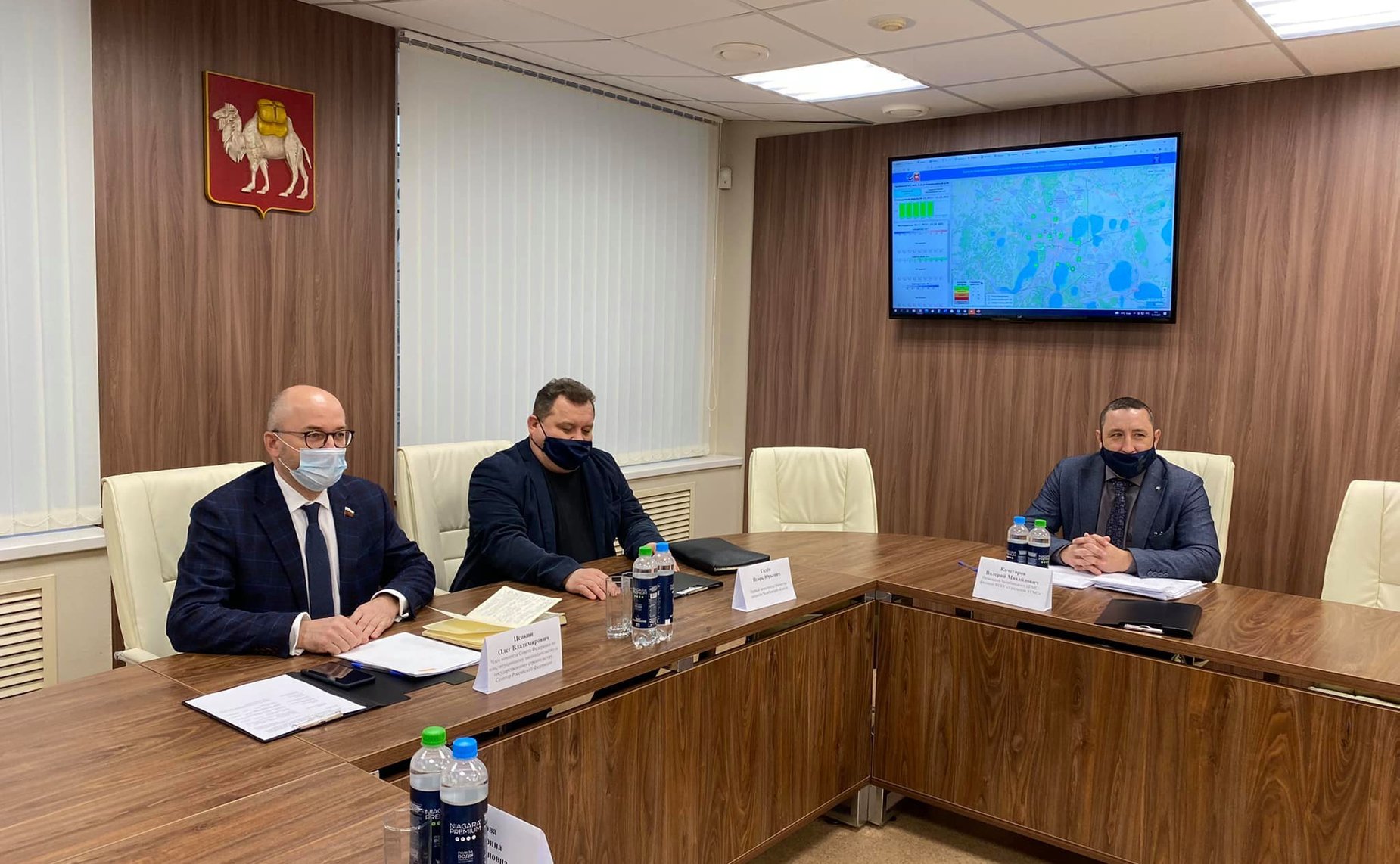 Олег Цепкин в рамках работы в регионе посетил областной Центр экологического мониторинга, а также стационарные и мобильные посты контроля атмосферного воздуха