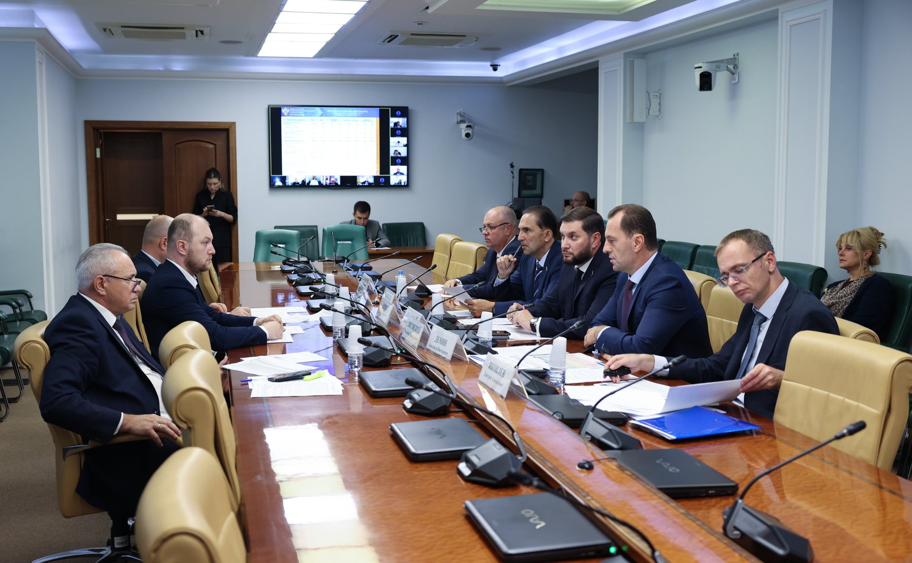 Круглый стол Комитета СФ по экономической политике на тему «Обеспечение промышленной безопасности производственных объектов топливно-энергетического комплекса»