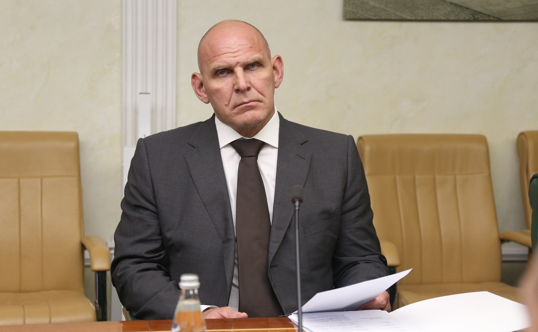 Александр Карелин