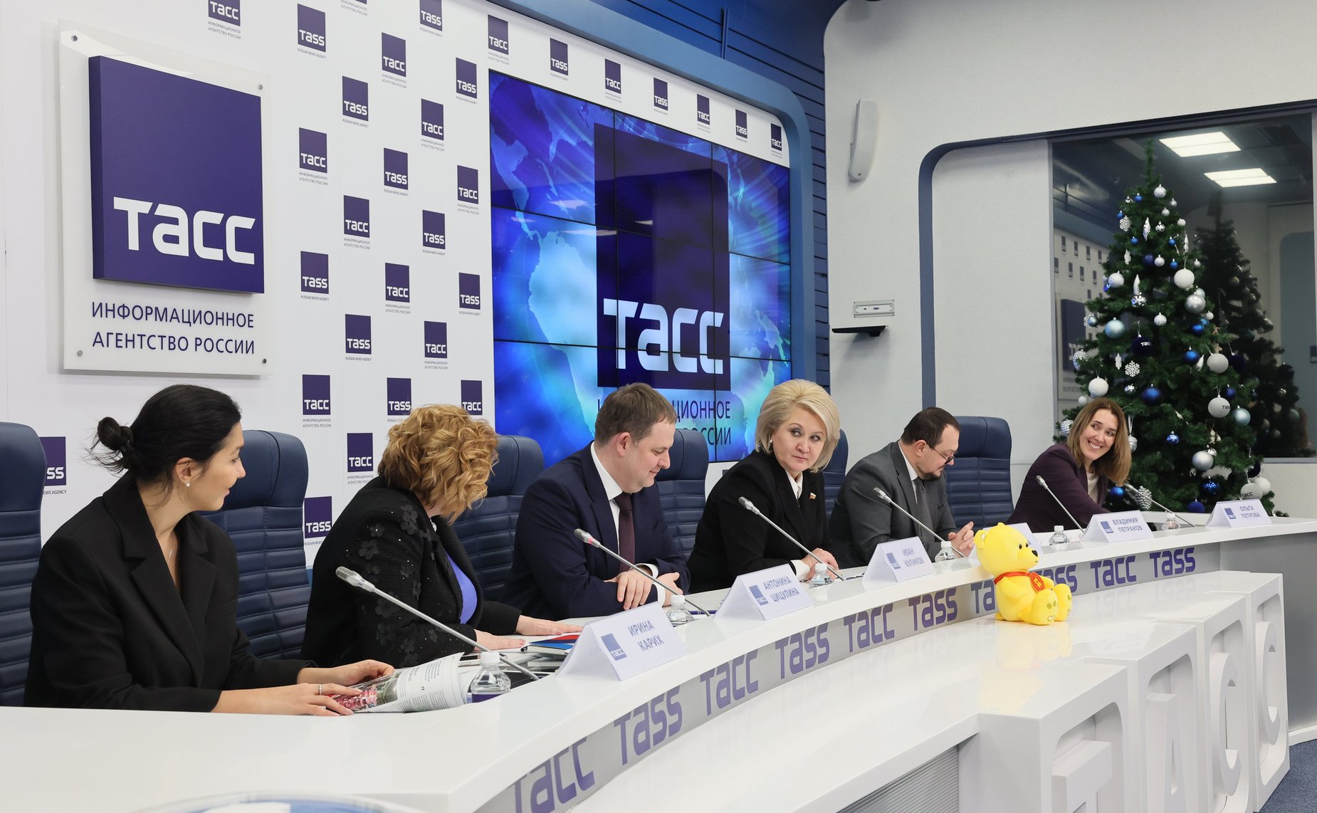 Лилия Гумерова приняла участие в пресс-конференции, посвященной итогам III Национального съезда учебной промышленности «Учпром-2025» как основы для «дорожной карты» развития учебной промышленности до 2030 года