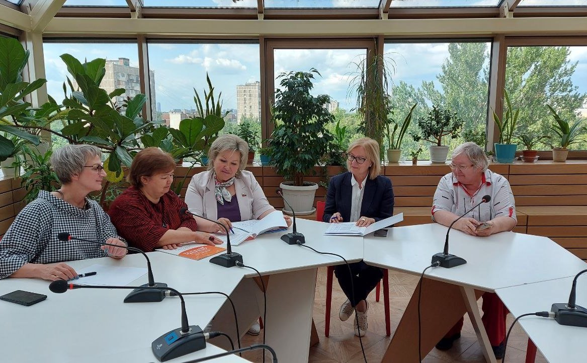 Елена Писарева обсудила перспективы развития дошкольного образования с представителями некоммерческих организаций