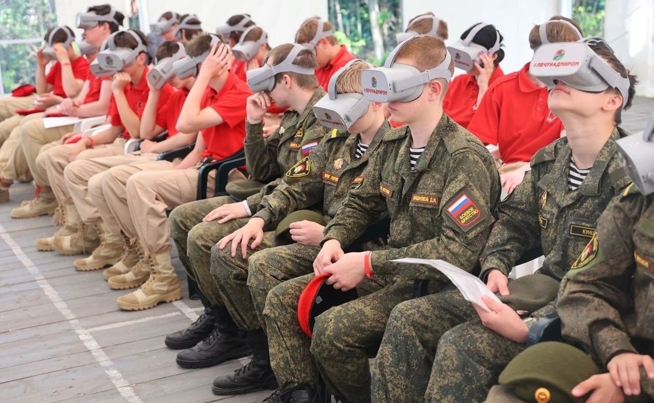 Ольга Хохлова посетила форум регионального отделения «Юнармии»