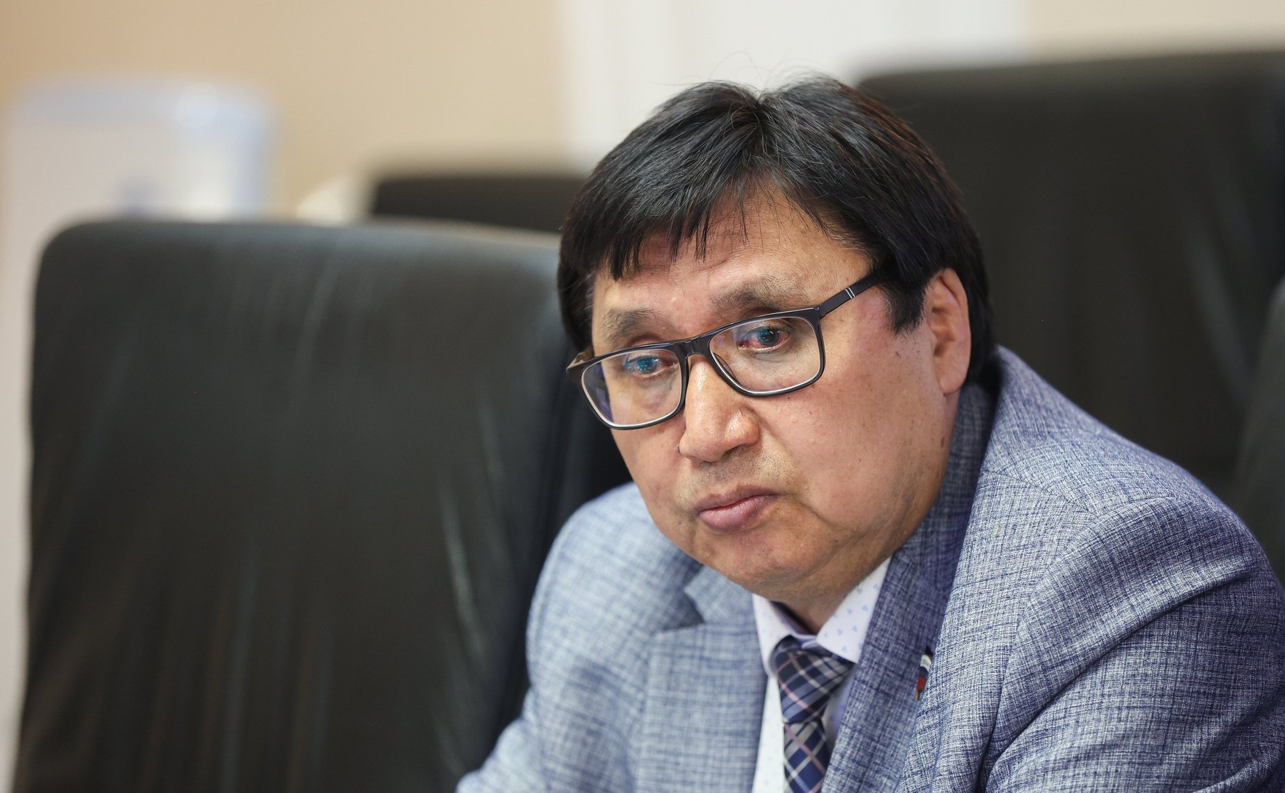 Александр Акимов