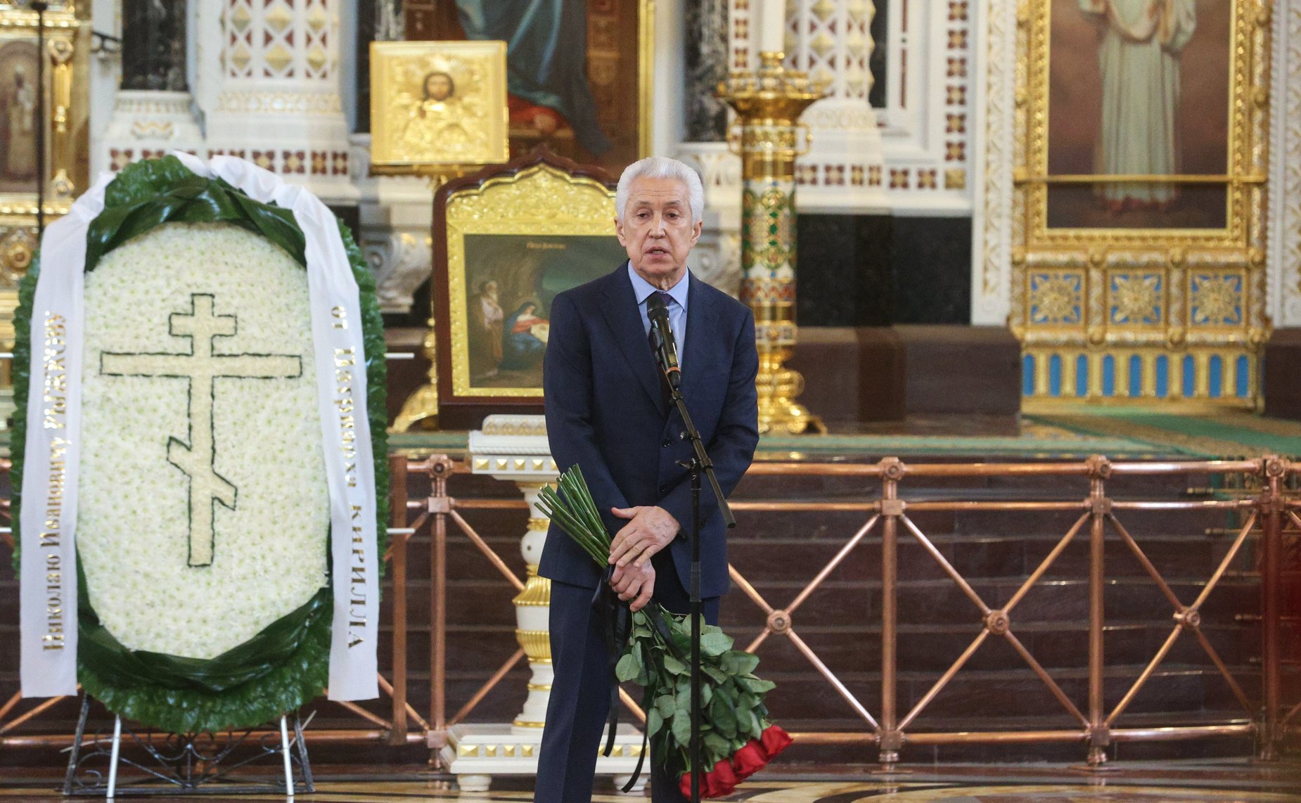 Валентина Матвиенко приняла участие в траурных мероприятиях прощания с Н.И. Рыжковым в Храме Христа Спасителя