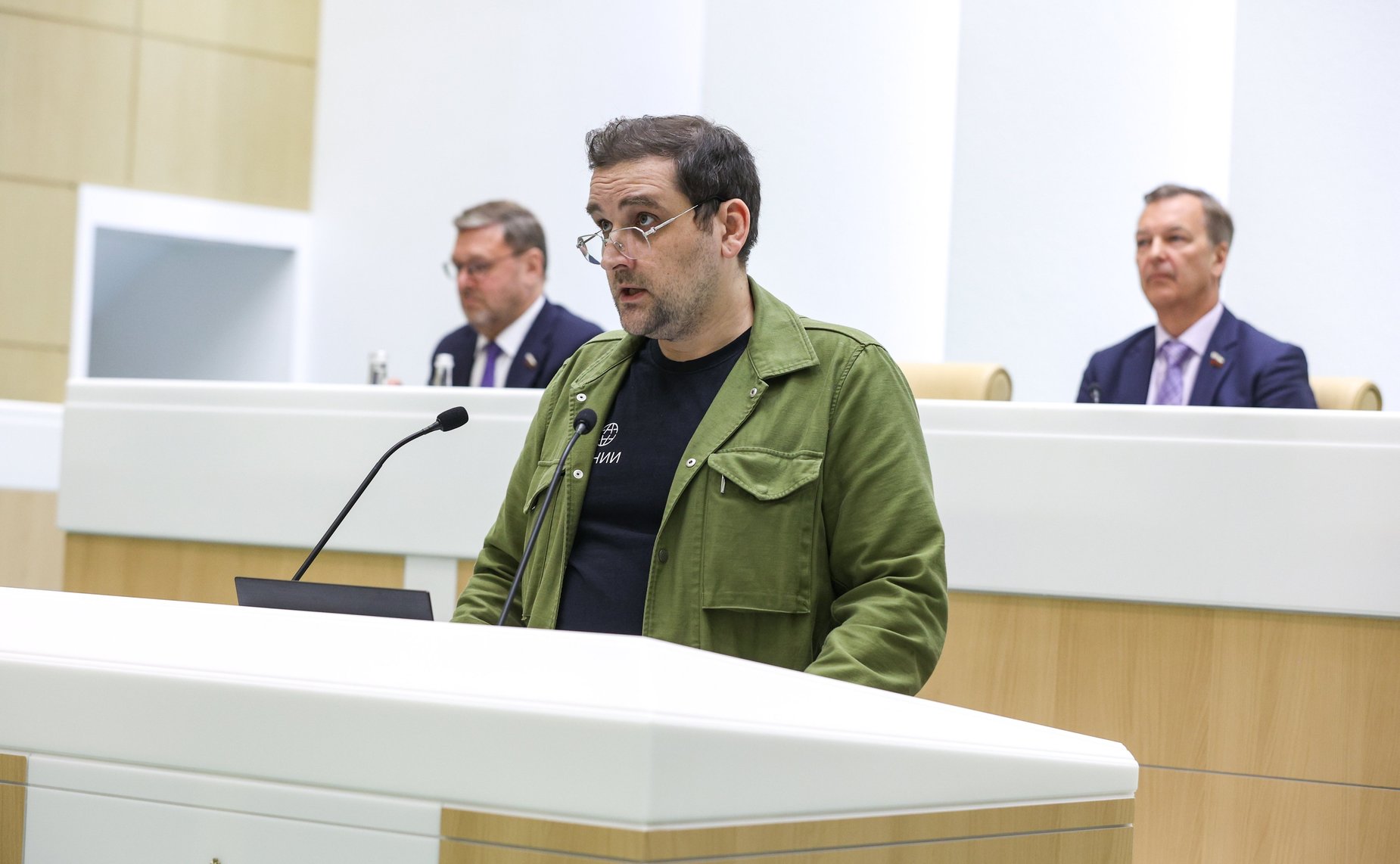 Директор Арктического и антарктического научно-исследовательского института Александр Макаров