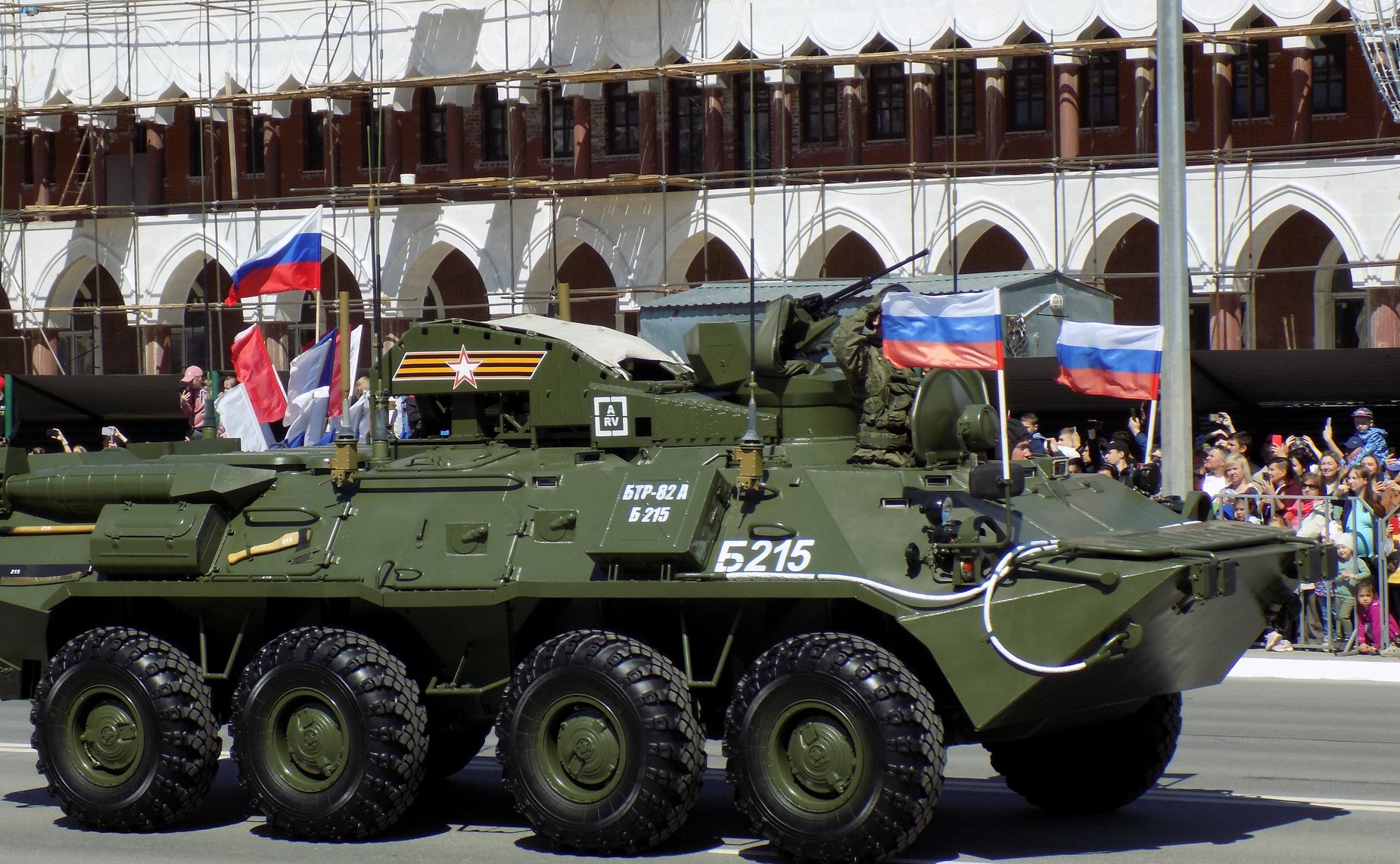 Сергей Мартынов в Йошкар-Оле принял участие в праздничных мероприятиях, посвященных 77-летию Великой Победы