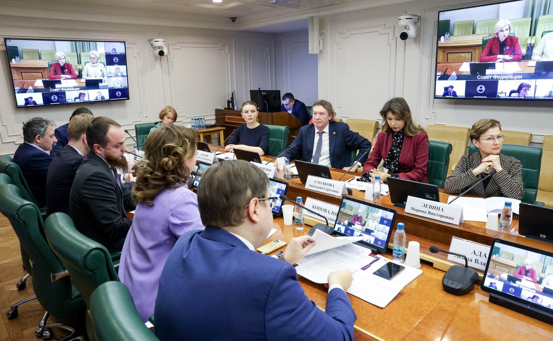 Заседание Совета по развитию социальных инноваций субъектов РФ при СФ «Перспективные направления реализации семейной и демографической политики»