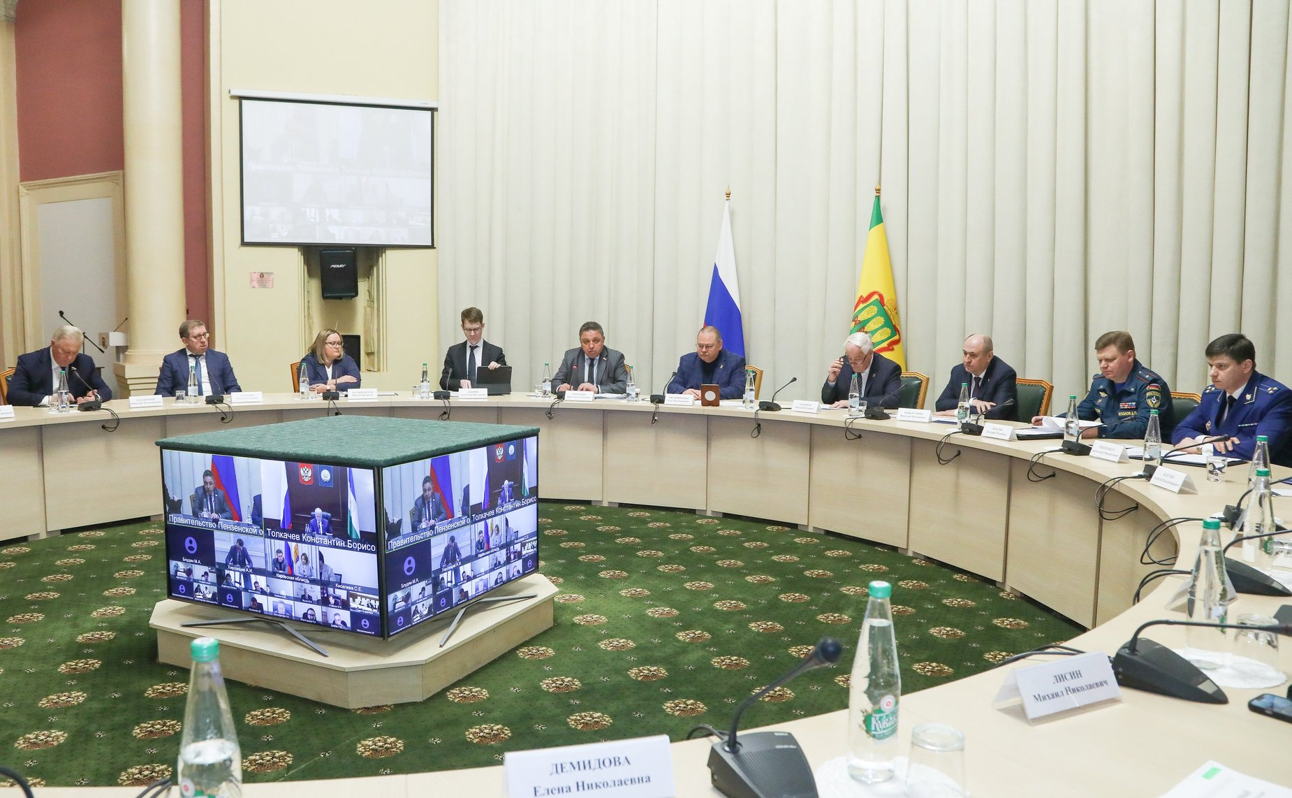 В Пензенской области состоялось выездное заседание Комитета СФ по Регламенту и организации парламентской деятельности с участием членов Комиссии СФ по мониторингу законодательства в сфере государственного контроля (надзора) и муниципального контроля в РФ