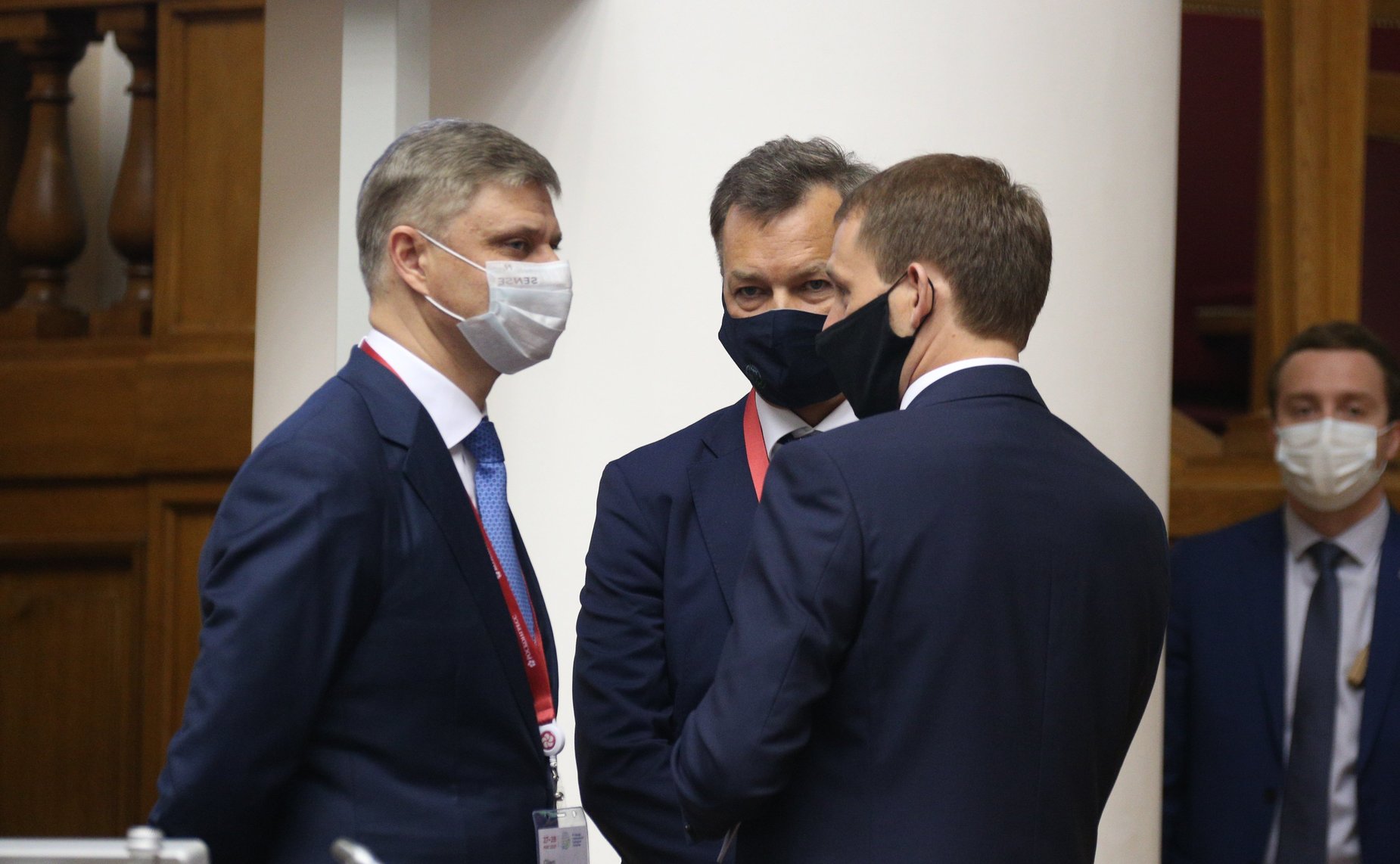 Пленарное заседание IX Невского международного экологического конгресса «Экология планеты — устойчивое развитие»