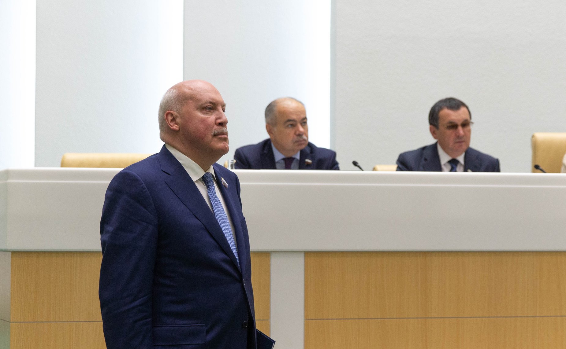 Д. Мезенцев