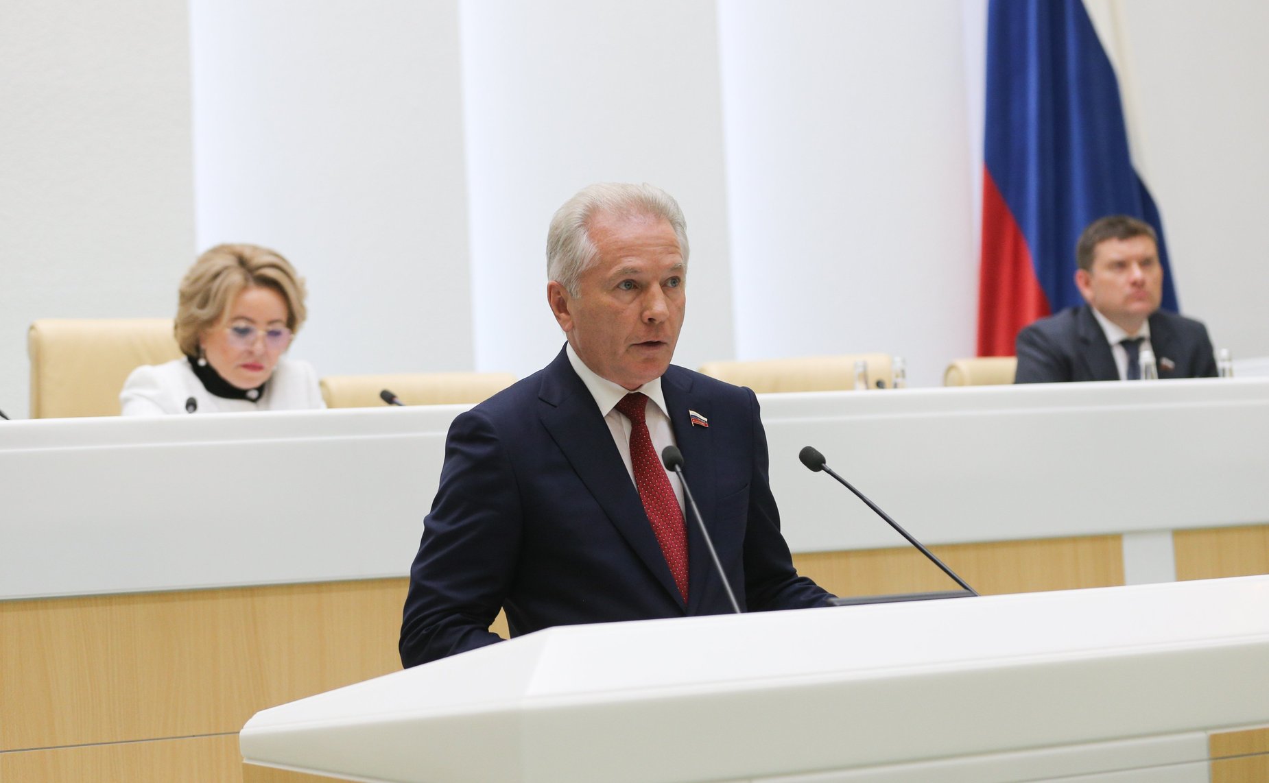 Валерий Пономарев