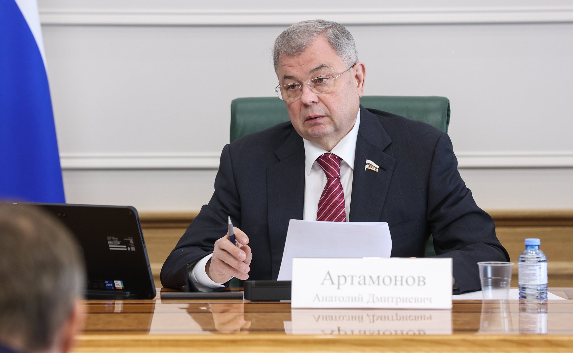 Анатолий Артамонов