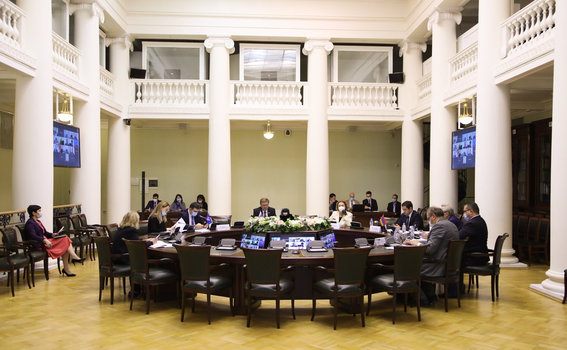 Заседание Постоянной комиссии МПА СНГ по политическим вопросам и международному сотрудничеству